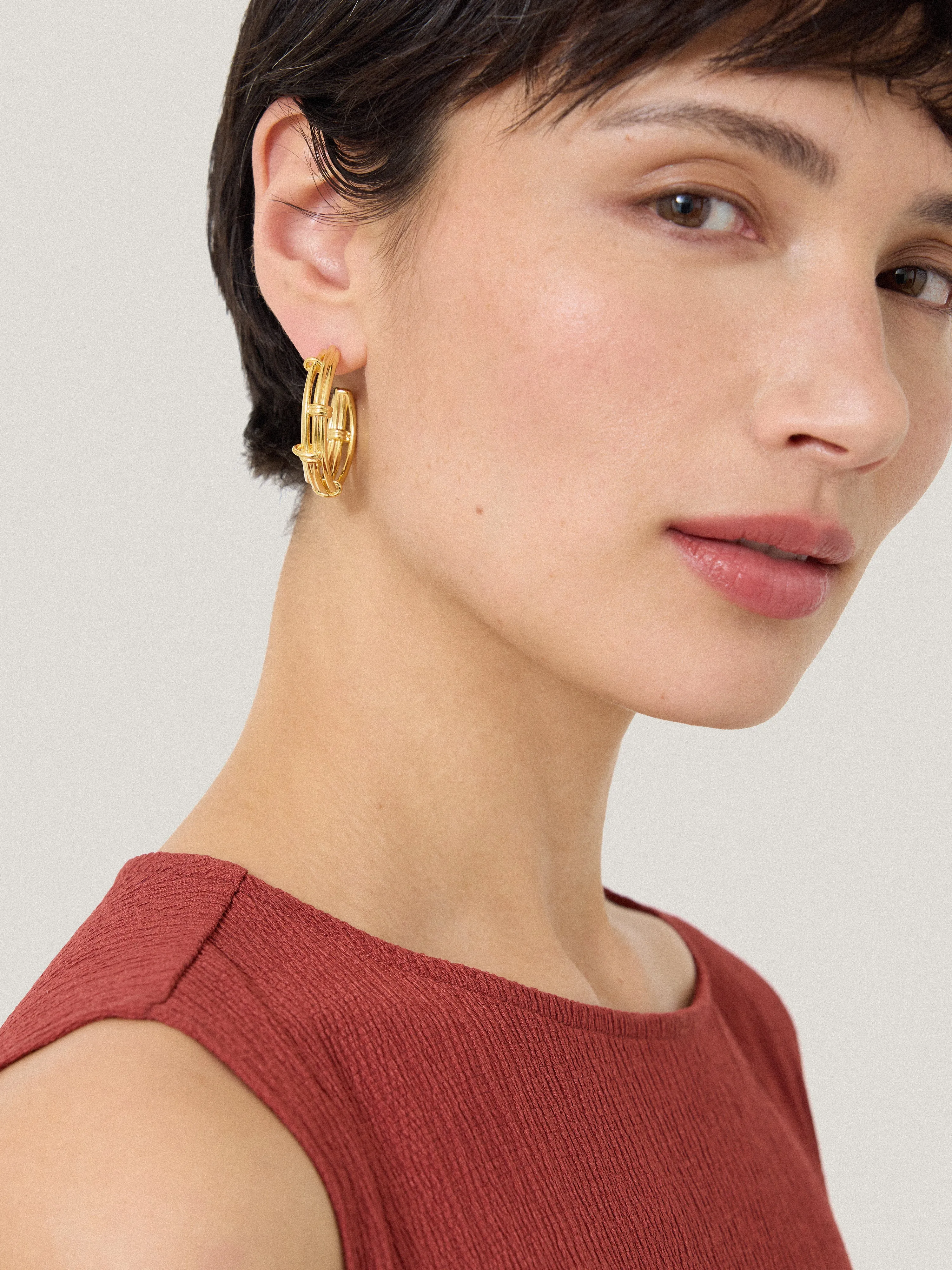 Dainty Loops Hoop Earring | Gold sold by Jigsaw product image thumbnail 2