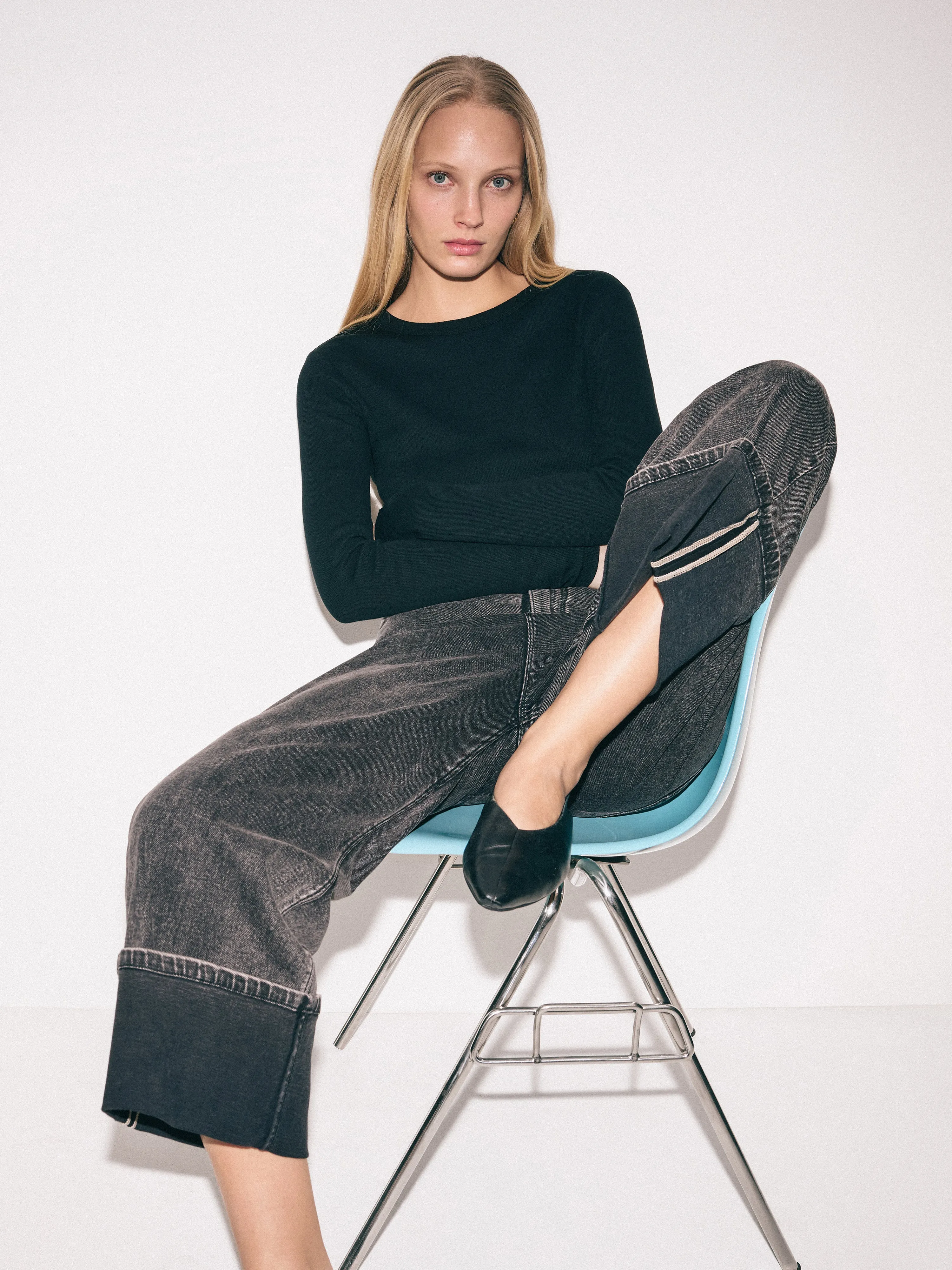 Blair Turn Up Jean | Black Snow Wash sold by Jigsaw product image thumbnail 4