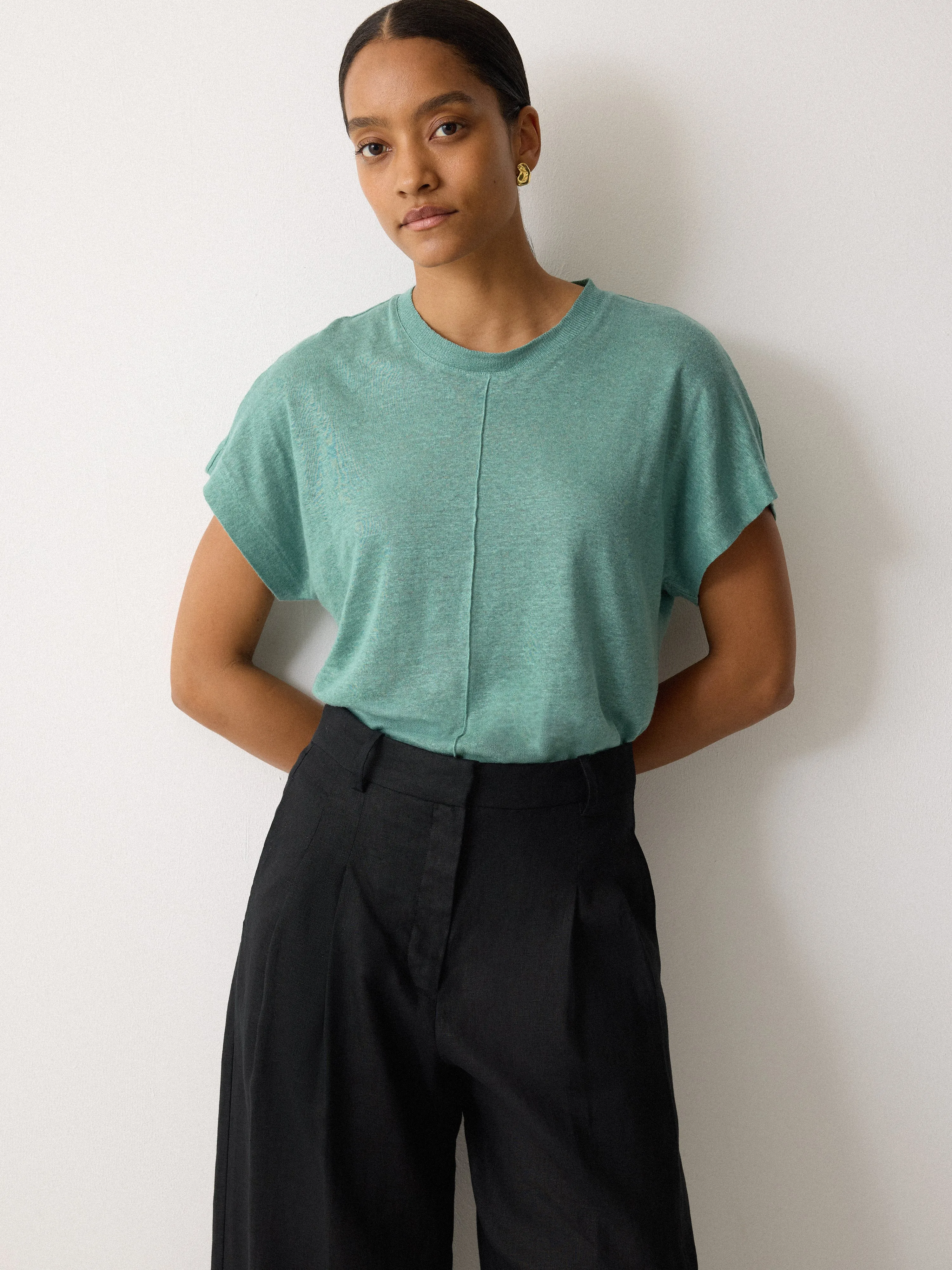Linen Drape Sleeve Top | Green sold by Jigsaw