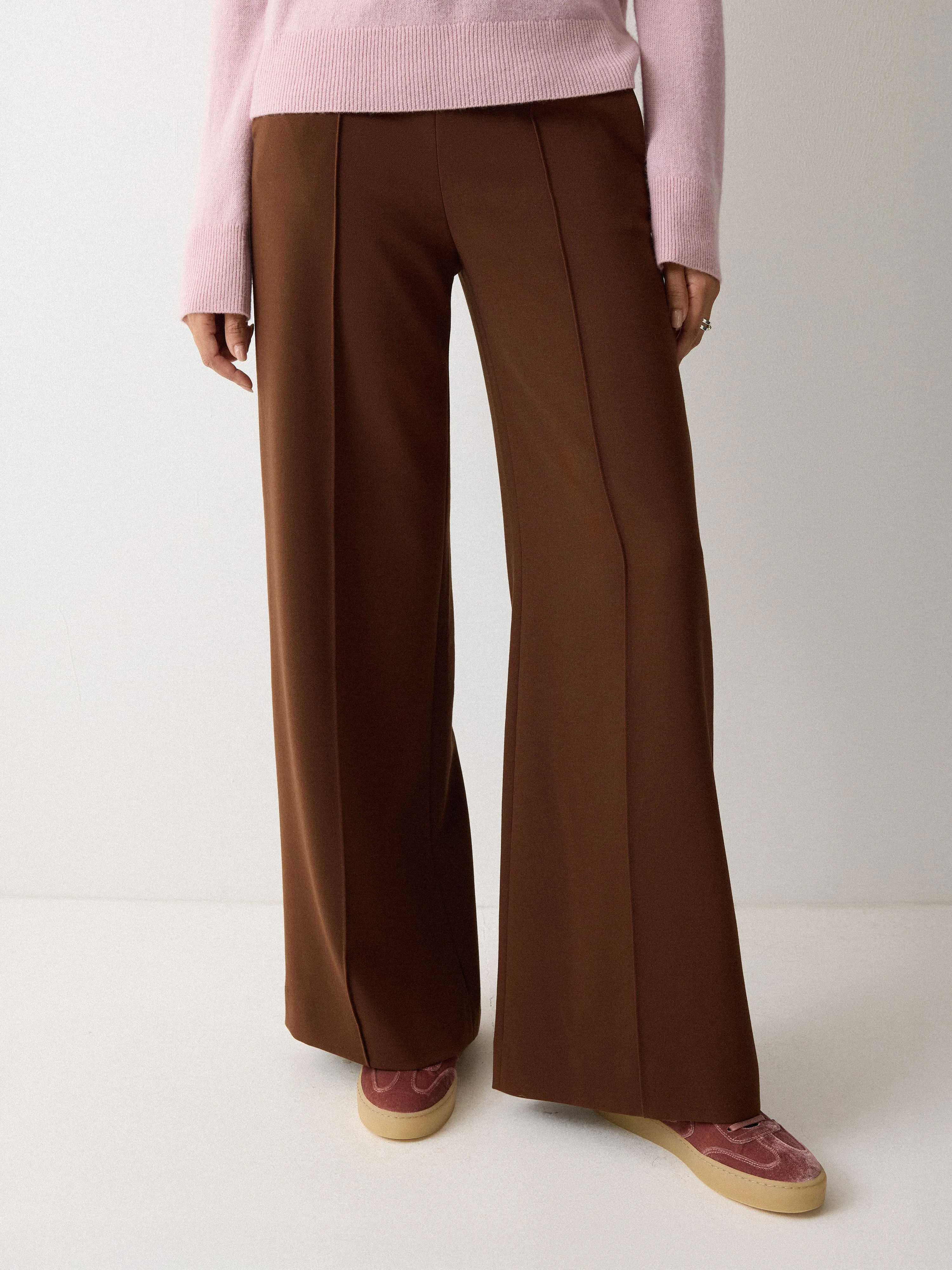 Modern Crepe Wide Leg Trouser | Brown sold by Jigsaw product image thumbnail 2