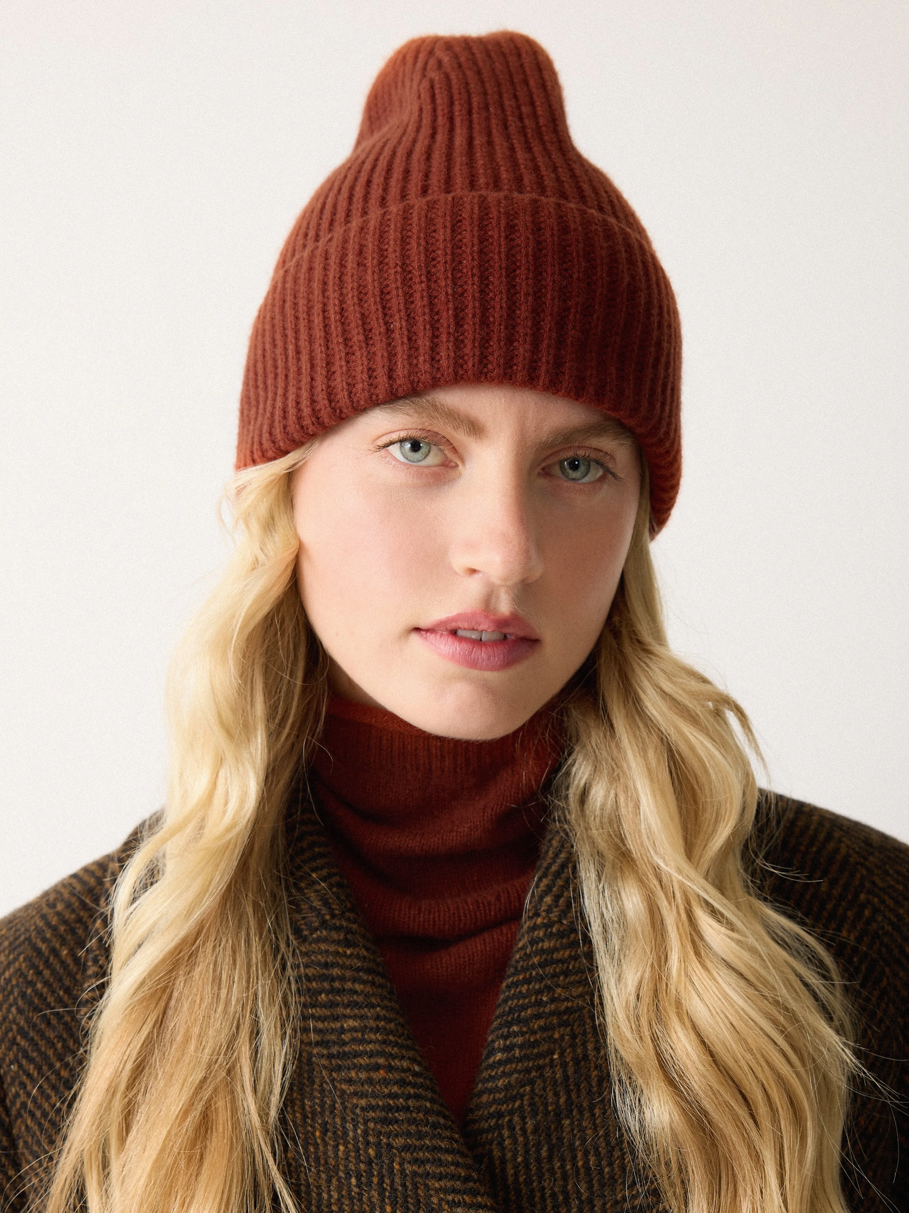 Wool Cashmere Blend Rib Beanie | Auburn sold by Jigsaw