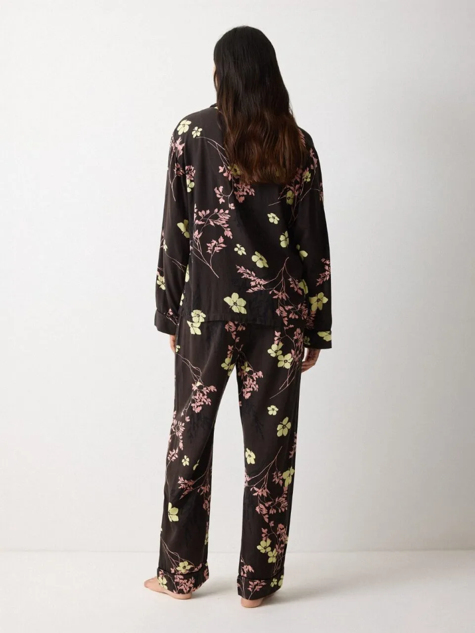 Chinoiserie Printed Pyjama | Chocolate sold by Jigsaw product image thumbnail 3