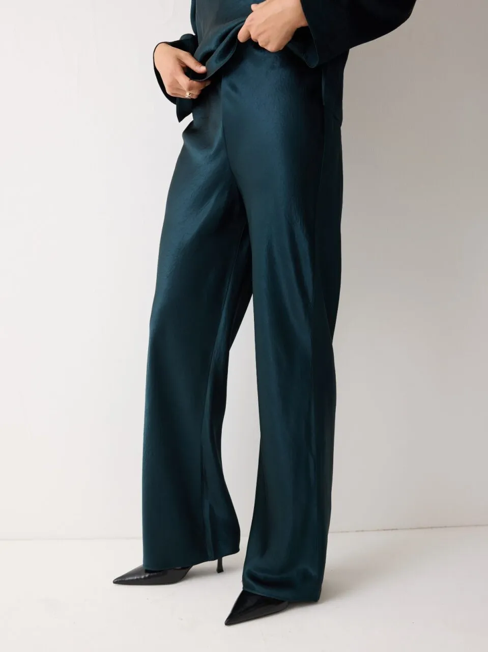 Satin Bias Trouser | Green sold by Jigsaw product image thumbnail 3