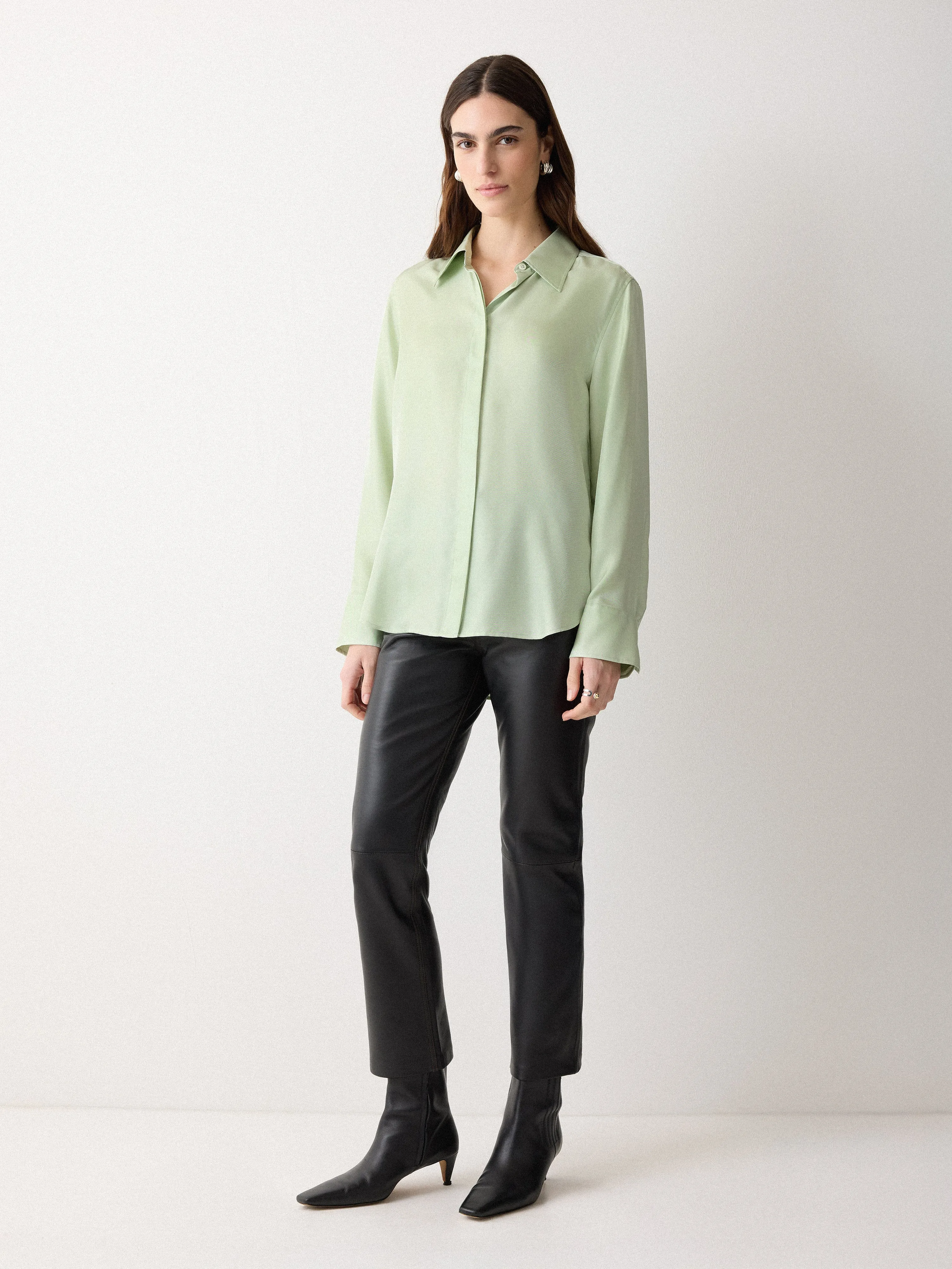 Silk Twill Shirt | Green sold by Jigsaw product image thumbnail 3