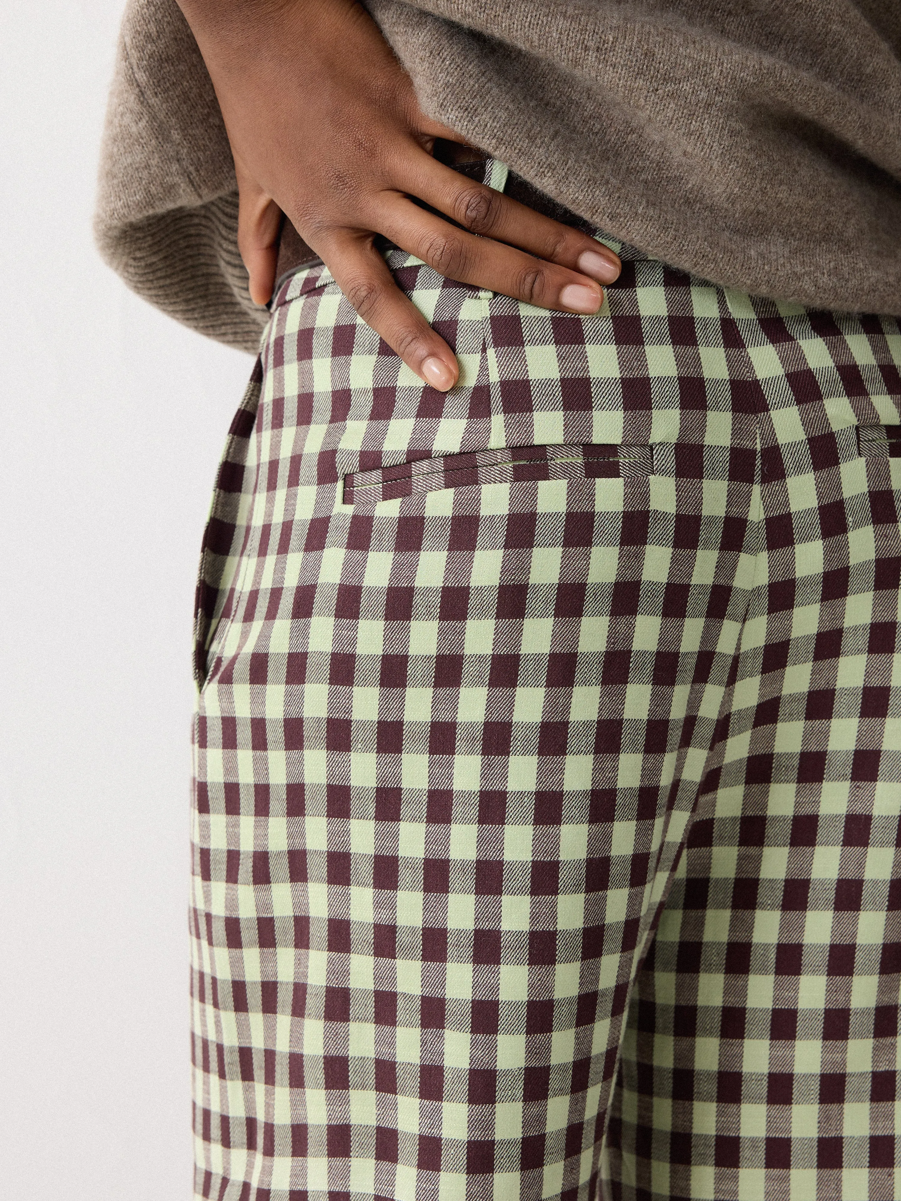 Dale Linen Check Trouser | Green sold by Jigsaw product image thumbnail 4