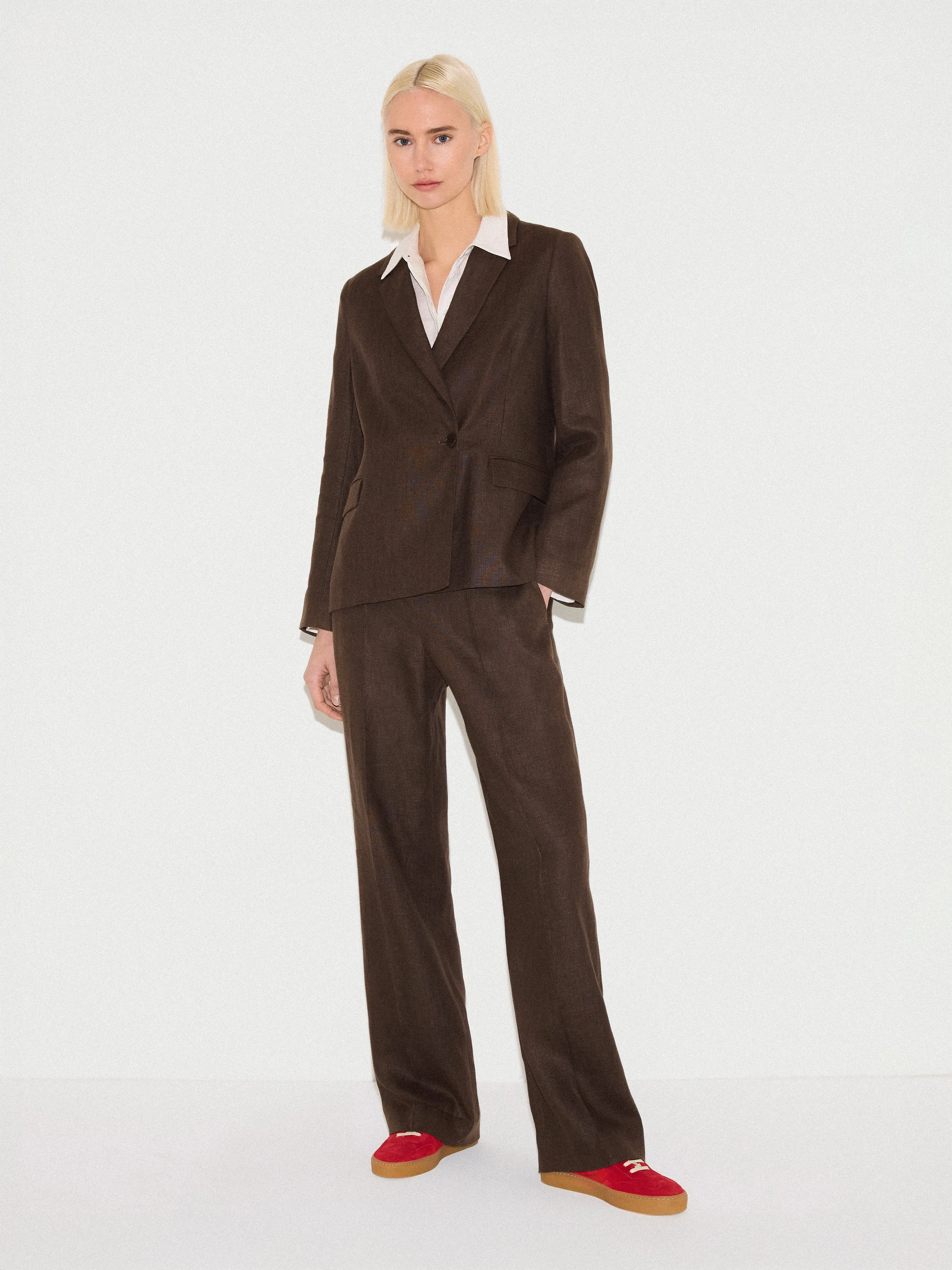 Maree Irish Linen Blazer | Brown sold by Jigsaw product image thumbnail 2