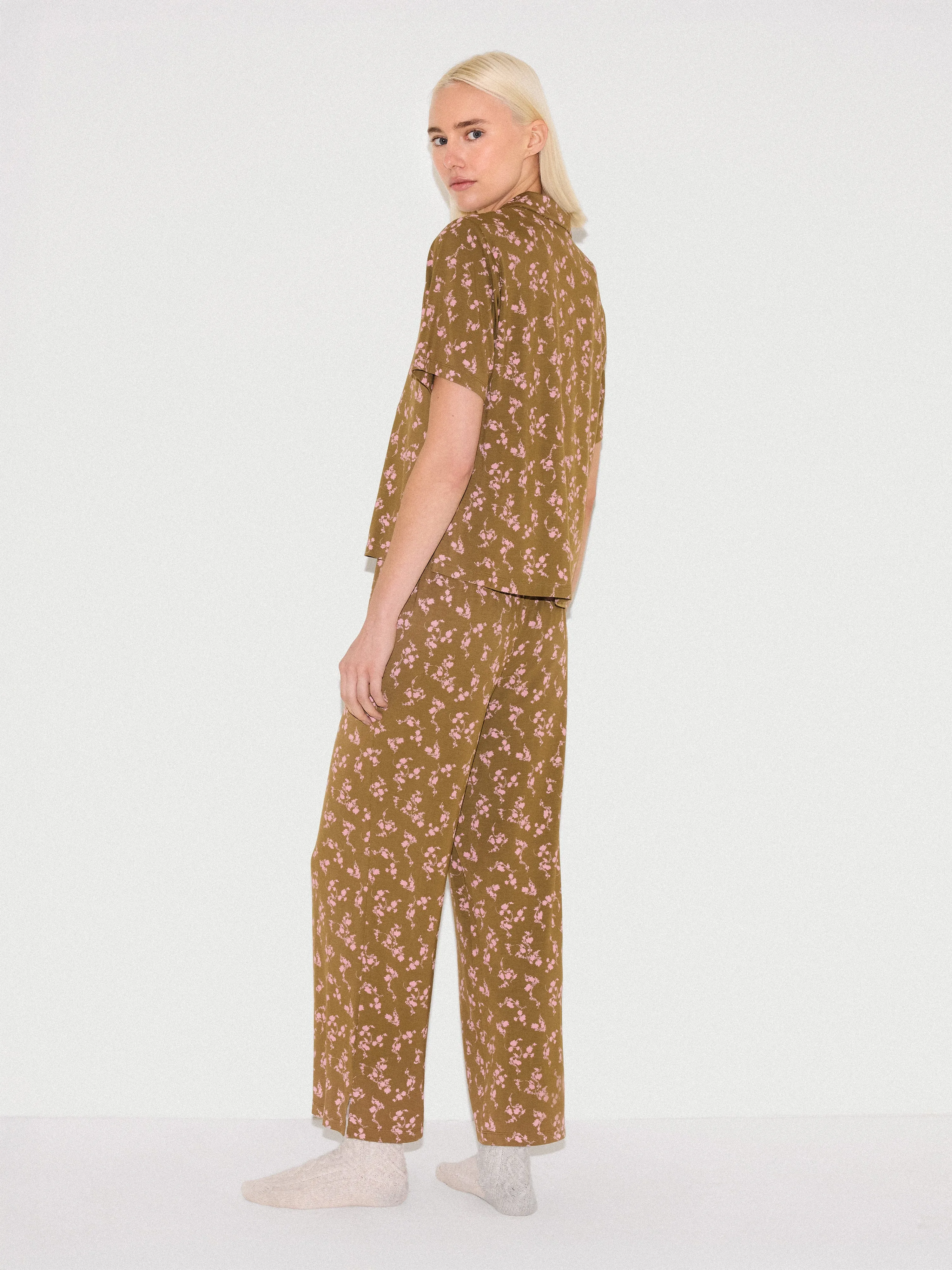 Swirl Posy Cropped Pyjama | BROWN sold by Jigsaw product image thumbnail 4