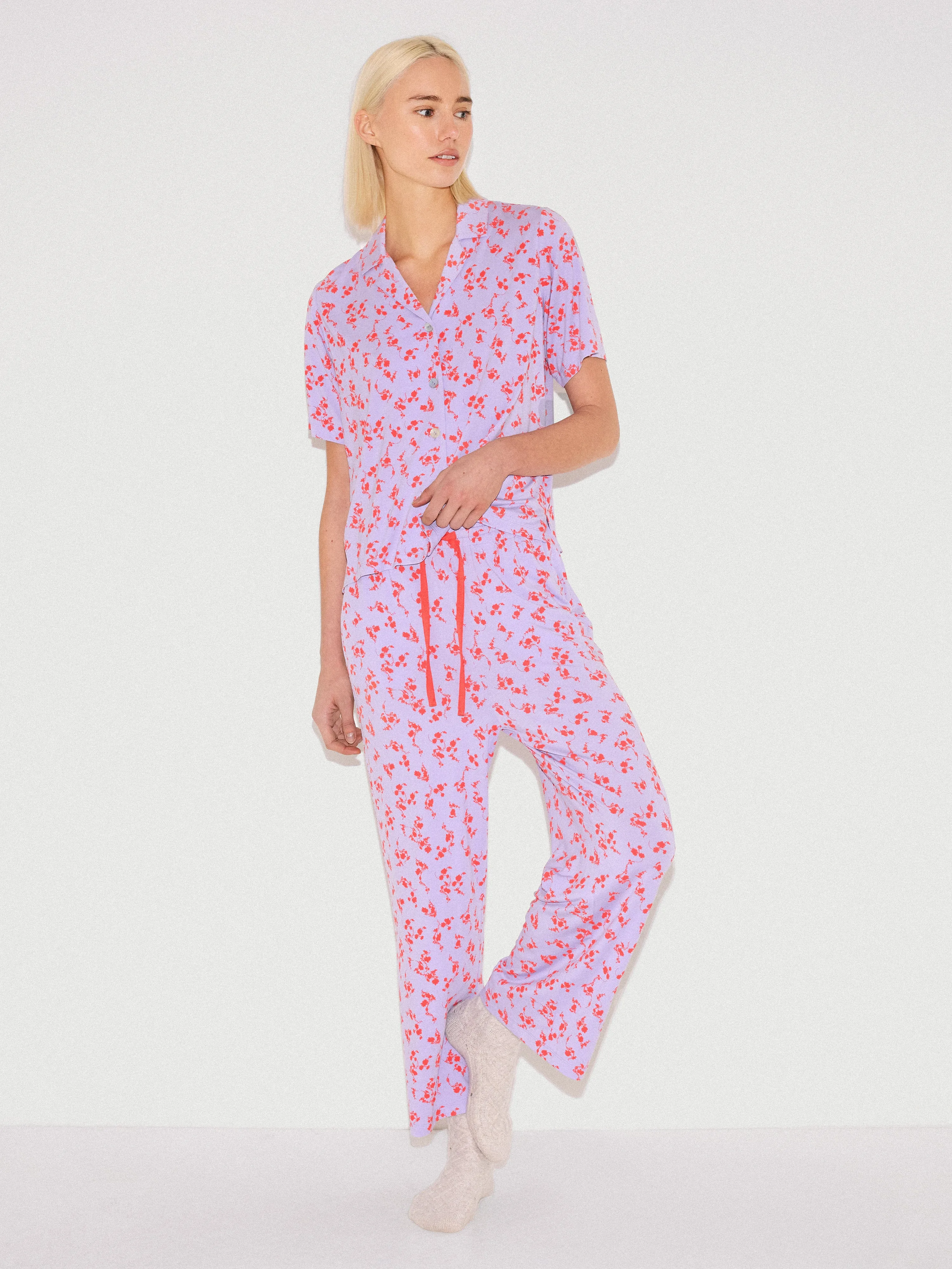 Swirl Posy Cropped Pyjama | LILAC sold by Jigsaw product image thumbnail 2