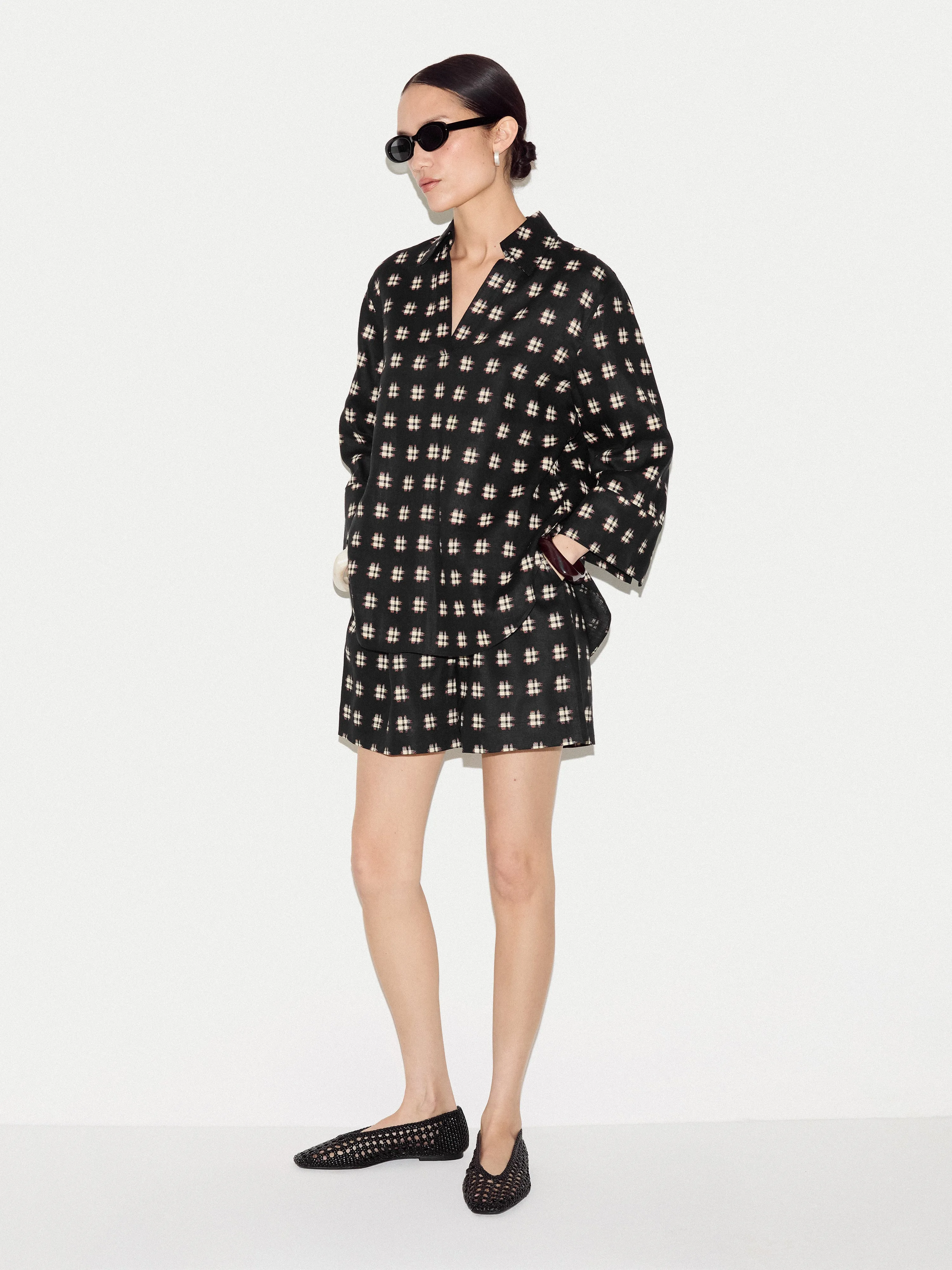 Geo Check Linen Short | Black sold by Jigsaw product image thumbnail 3