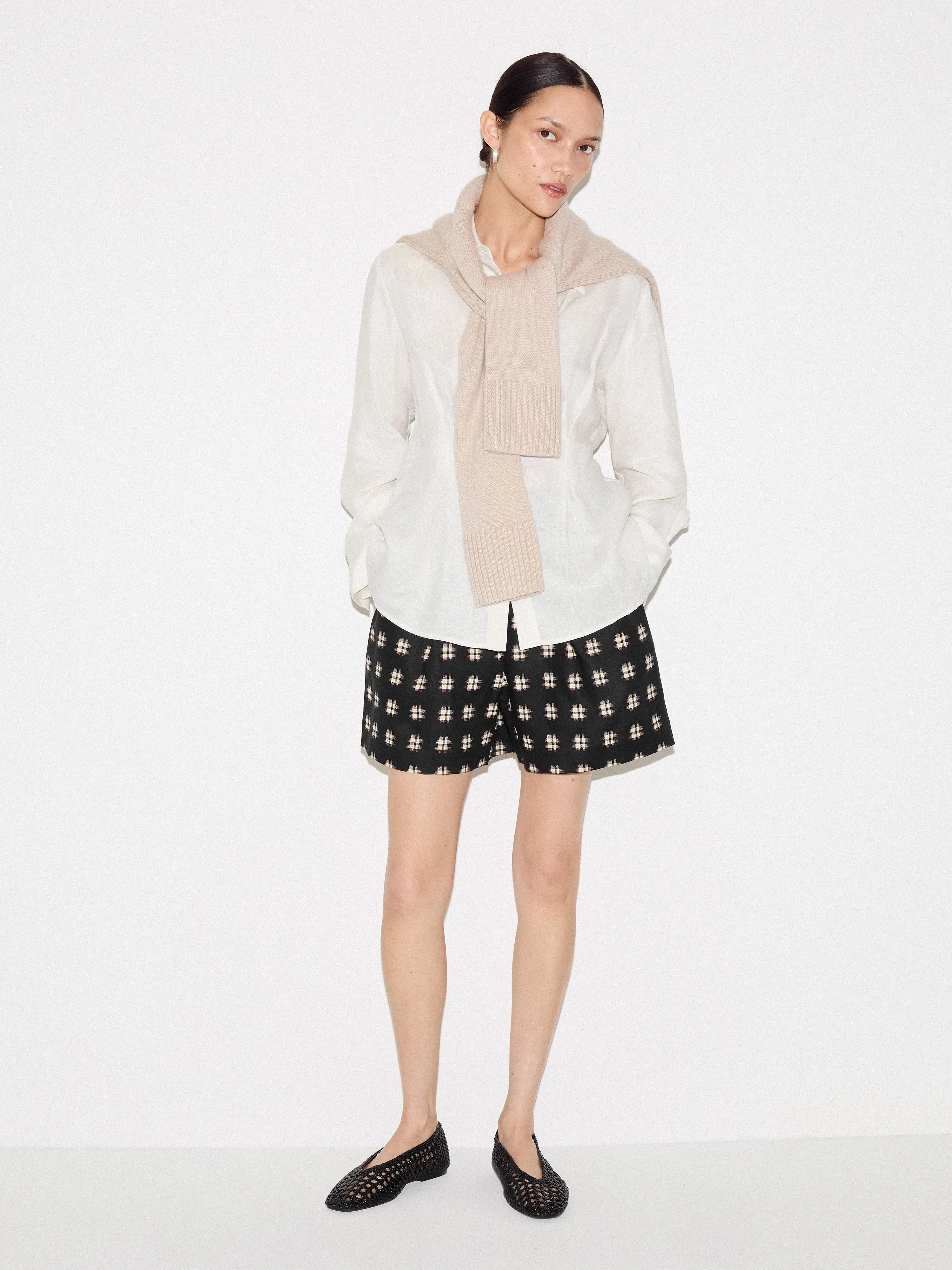 Geo Check Linen Short | Black sold by Jigsaw product image thumbnail 5