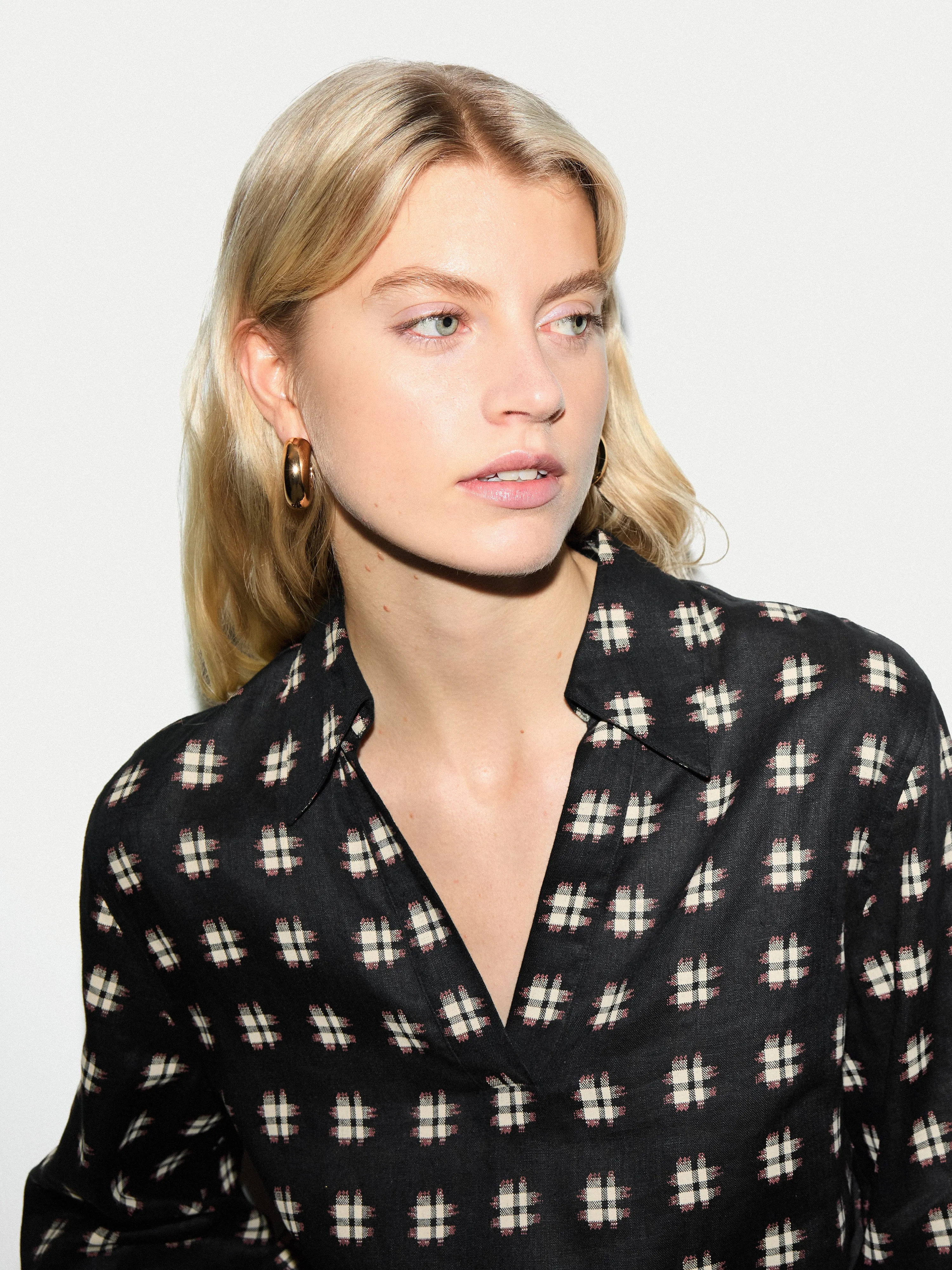 Geo Check Linen Tunic | Black sold by Jigsaw product image thumbnail 3