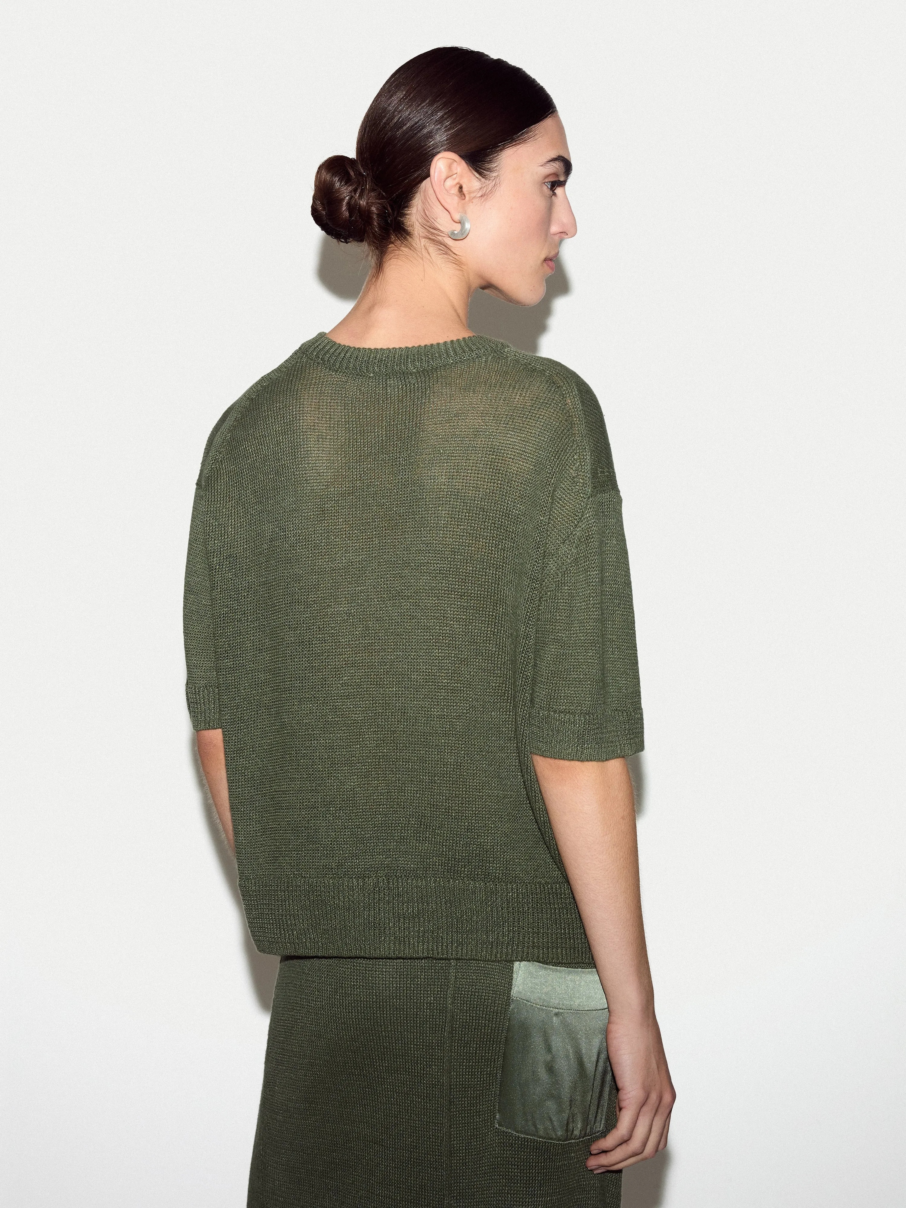 Linen Silk Pocket T-shirt | Green sold by Jigsaw product image thumbnail 4