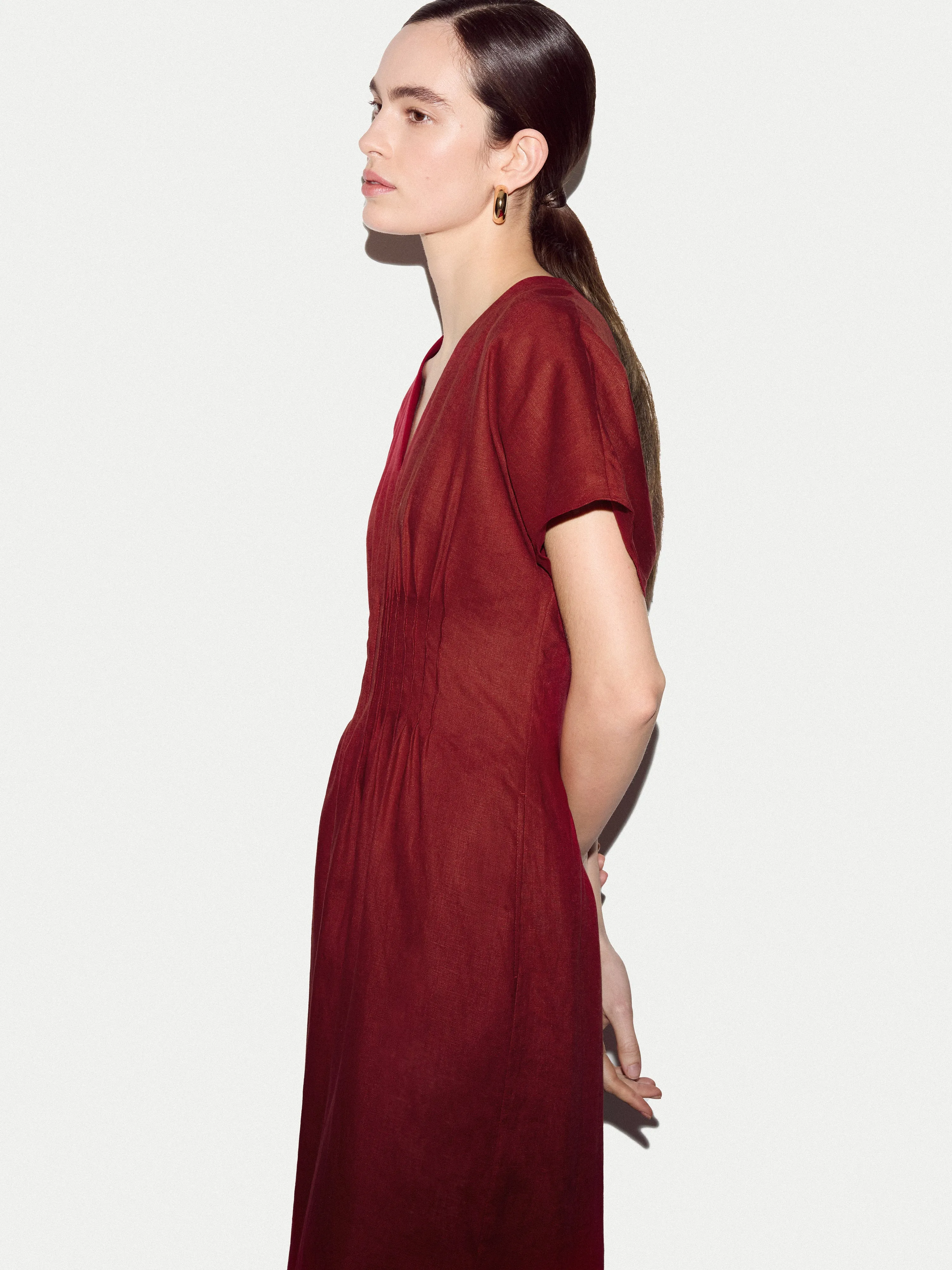 Linen Pintuck Waist Dress | Red sold by Jigsaw product image thumbnail 3
