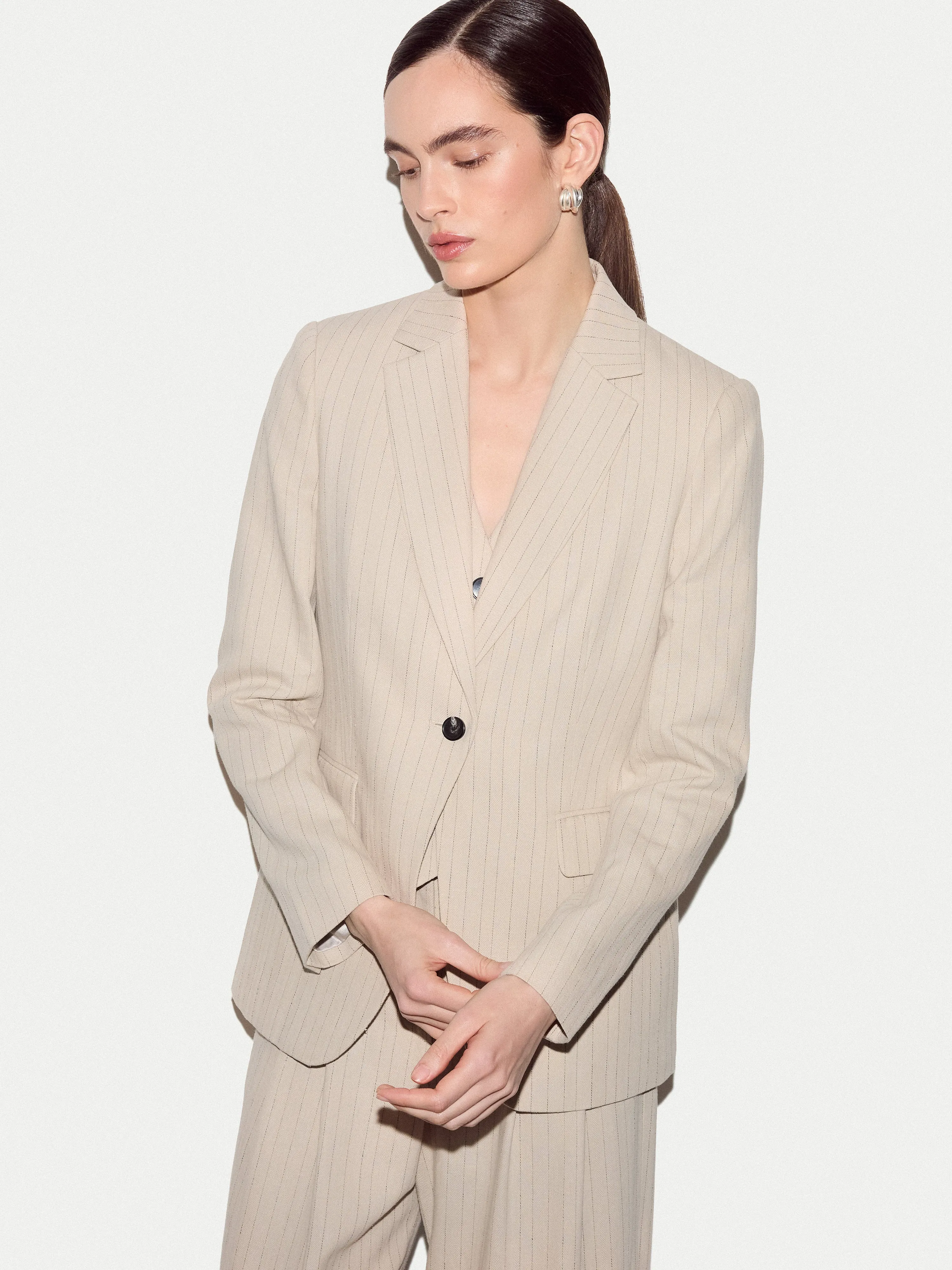 Duke Linen Cotton Stripe Blazer | Beige sold by Jigsaw product image thumbnail 4