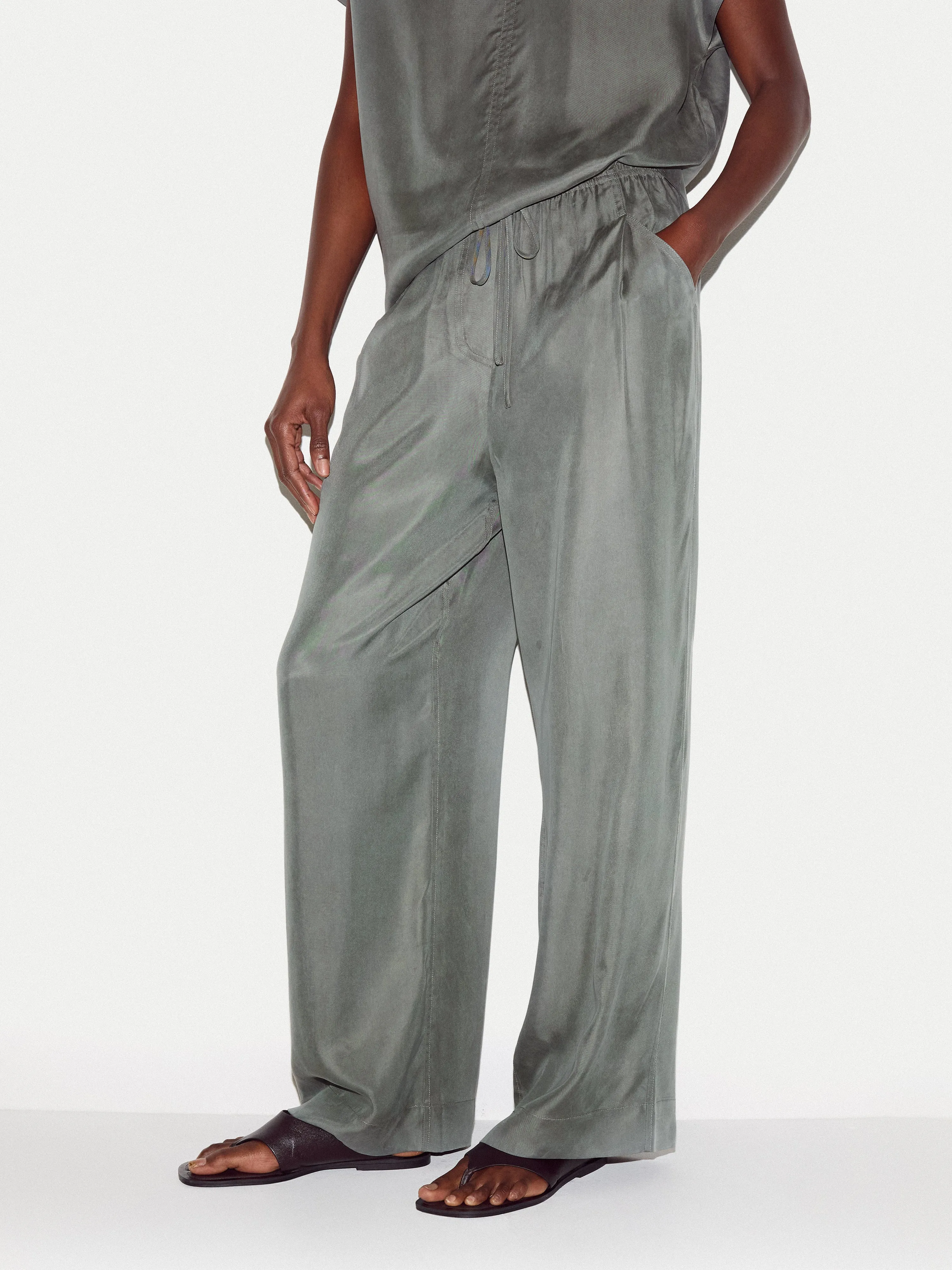 Cupro Relaxed Fit Trouser | Khaki sold by Jigsaw product image thumbnail 3