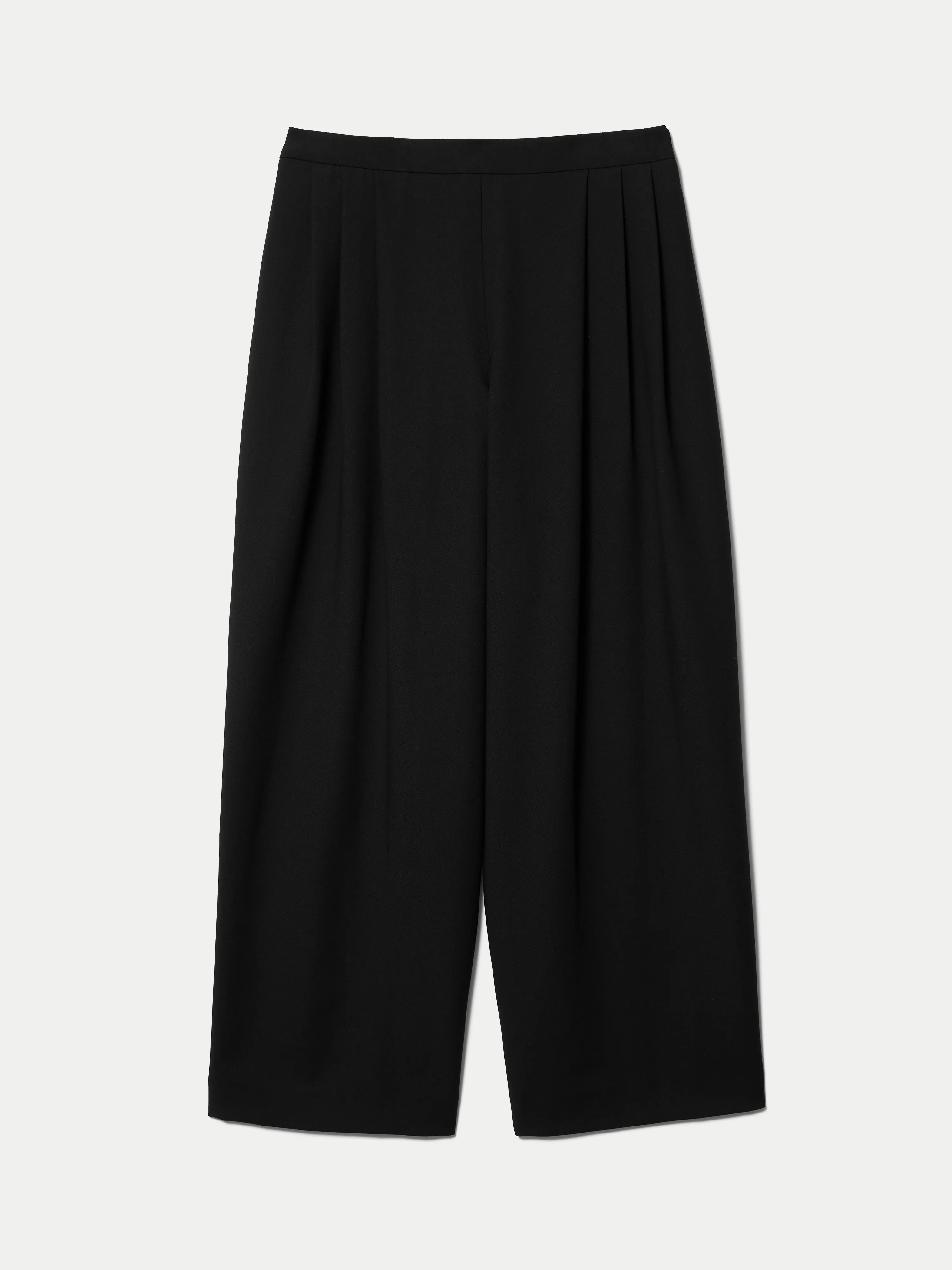 Modern Crepe Pleat Trouser | Black sold by Jigsaw product image thumbnail 5