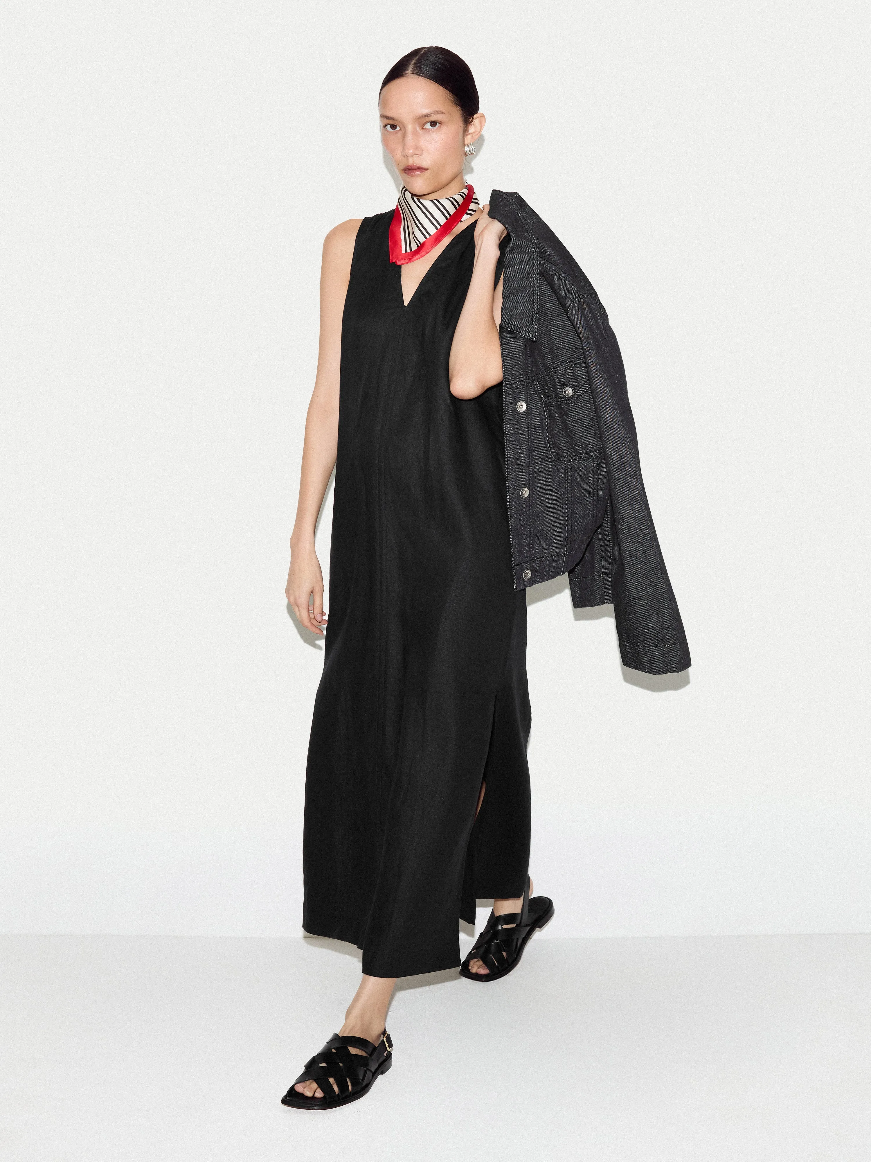 V Neck Sleeveless Linen Dress | Black sold by Jigsaw product image thumbnail 2