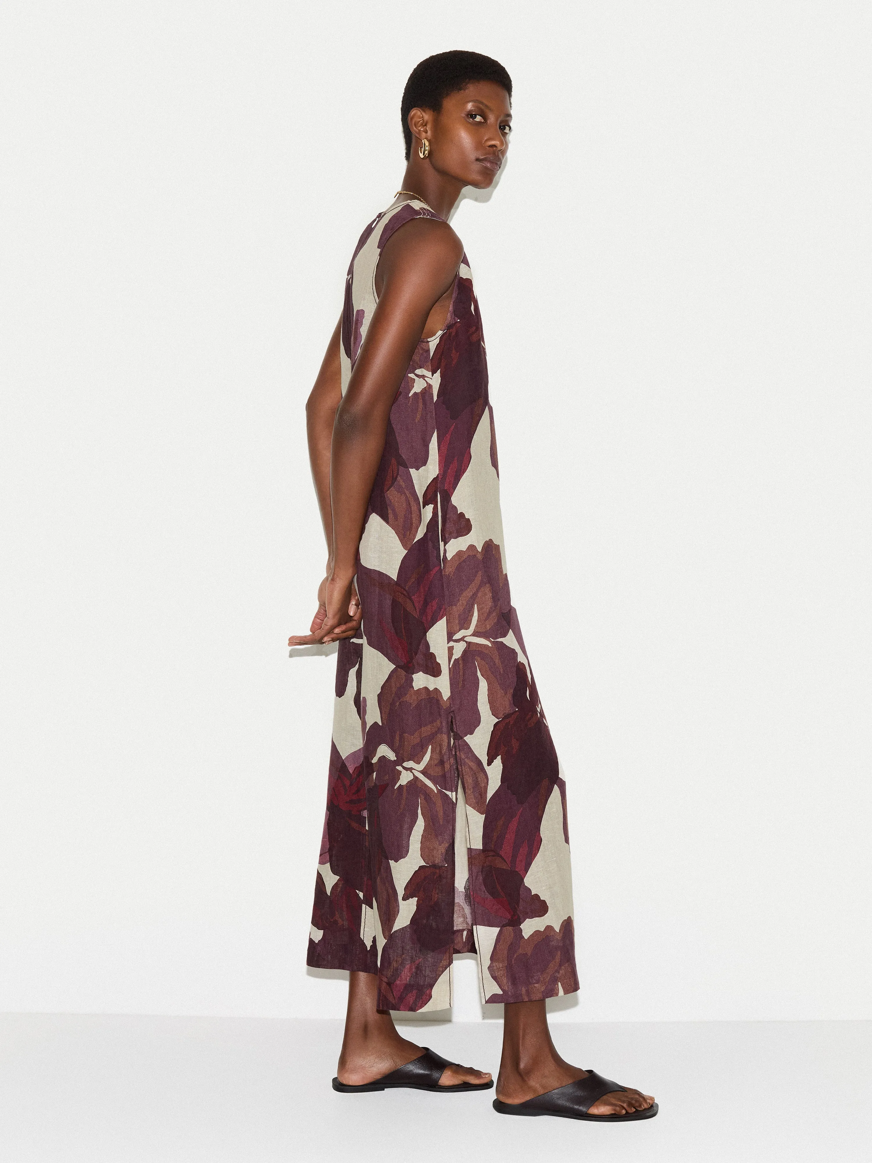 Iris Leaf Linen Dress | Burgundy sold by Jigsaw product image thumbnail 4