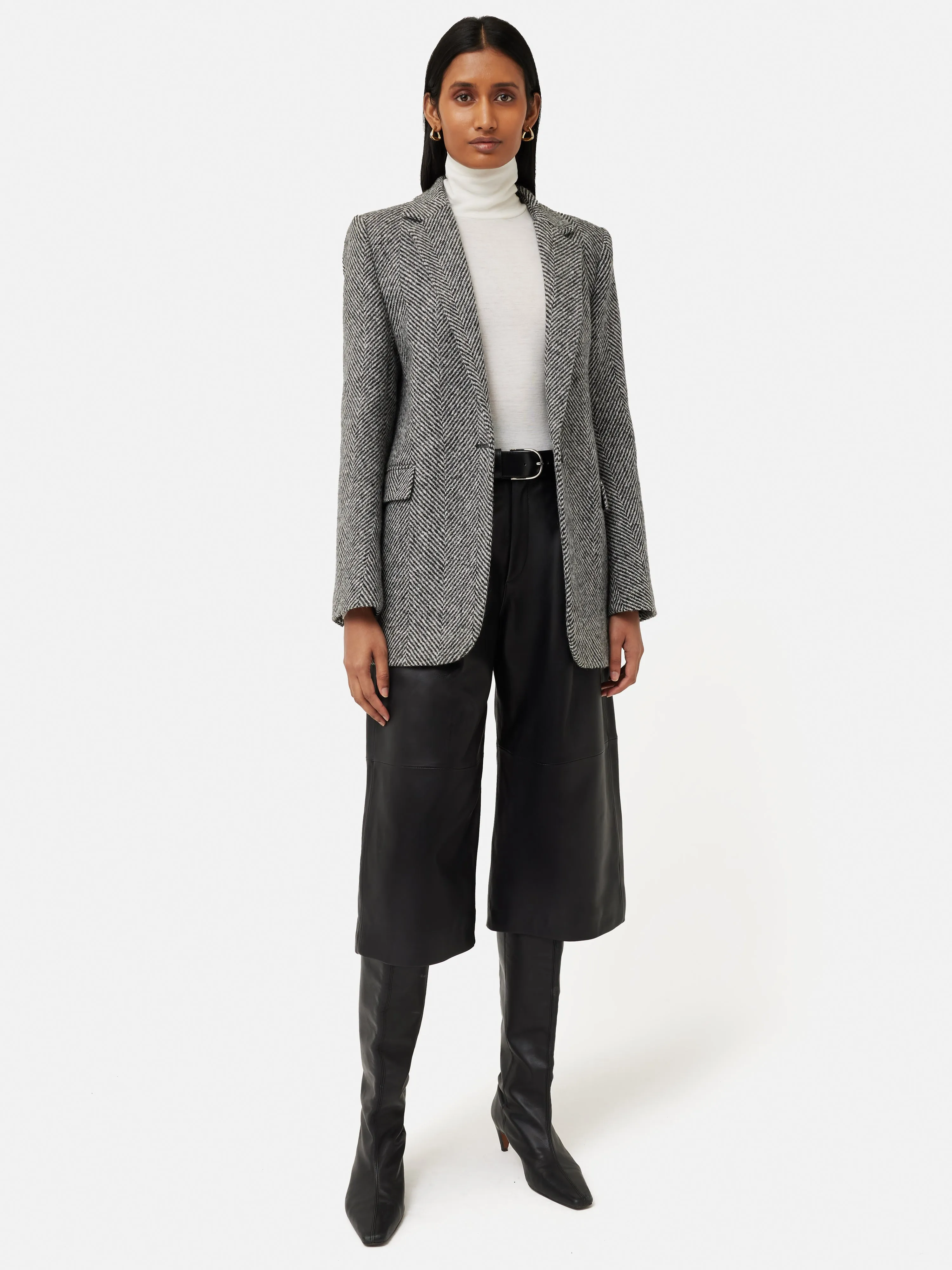 Wool Herringbone Langford Coat | Black sold by Jigsaw product image thumbnail 4