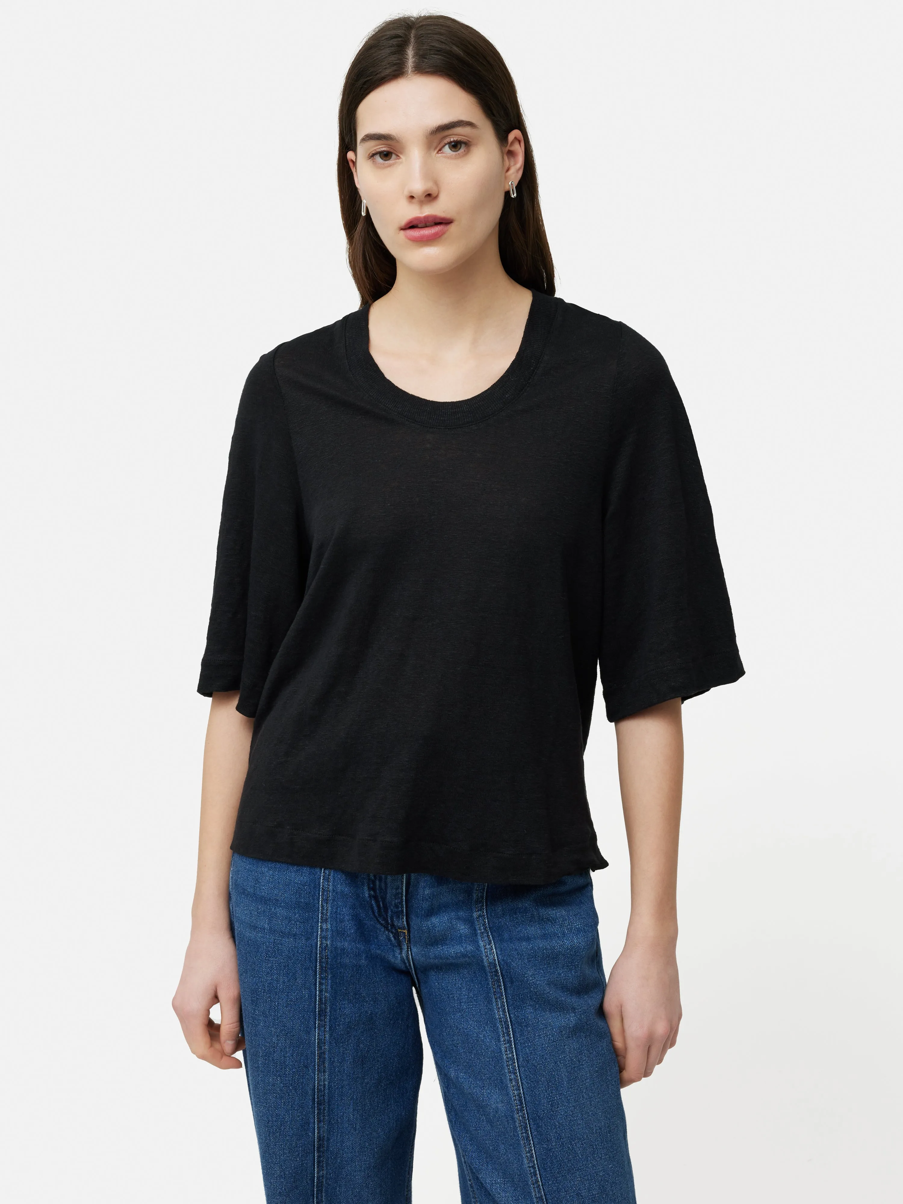 Linen Blythe Half Sleeve Tee | Black sold by Jigsaw