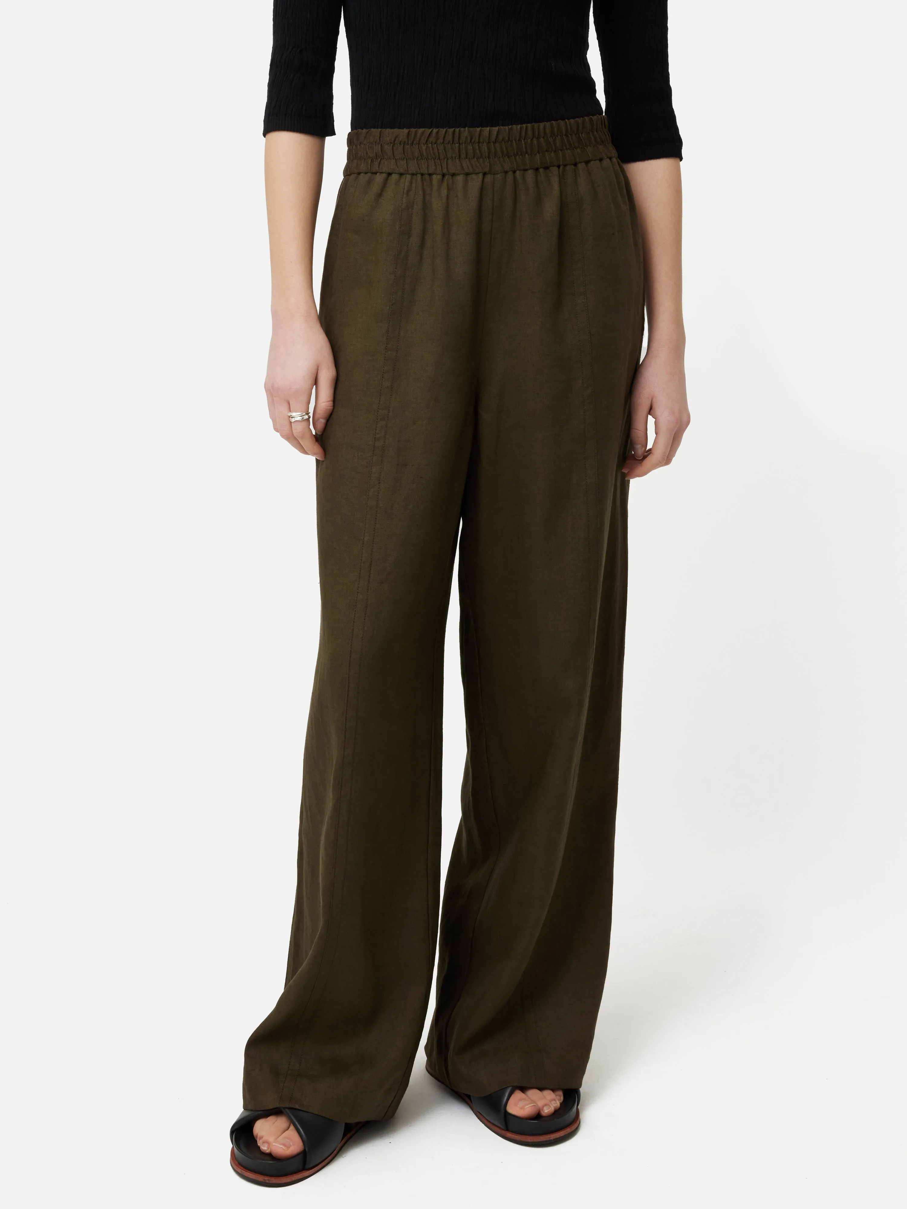 Linen Wide Leg Trouser | Green sold by Jigsaw