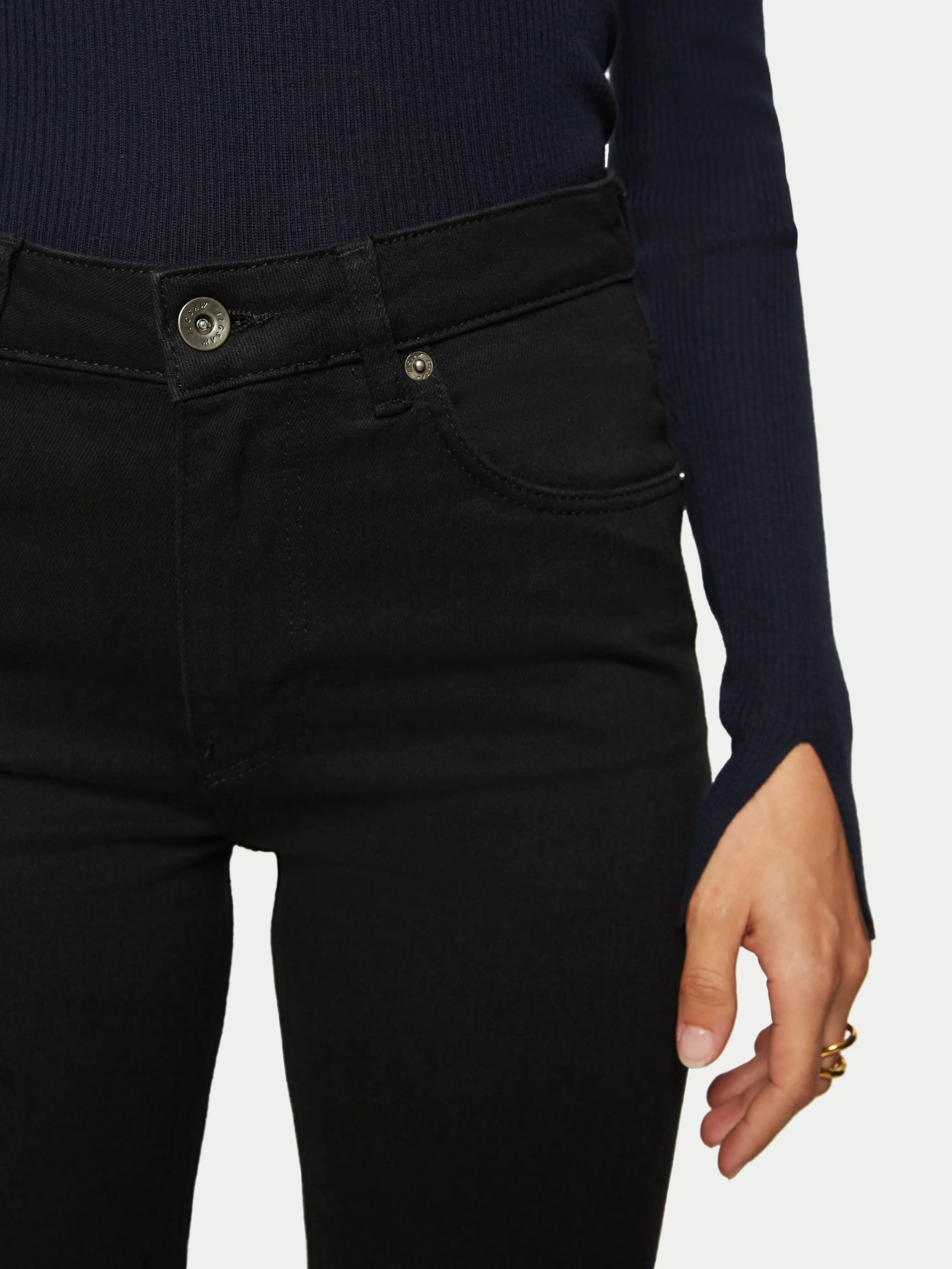 30" Hayne Slim Leg Jean | Black sold by Jigsaw product image thumbnail 3