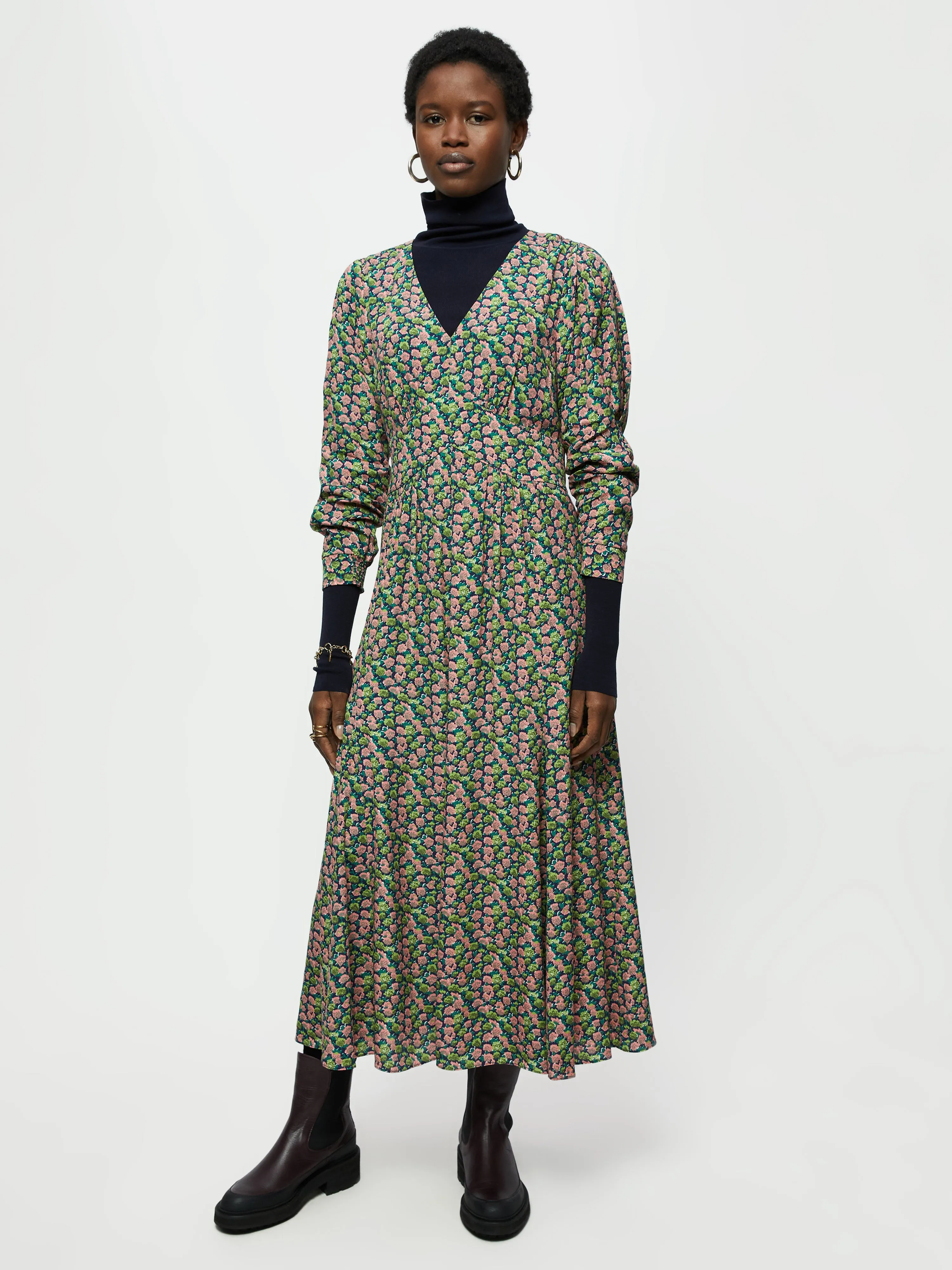 Hydrangea Midi Tea Dress | Green sold by Jigsaw product image thumbnail 3