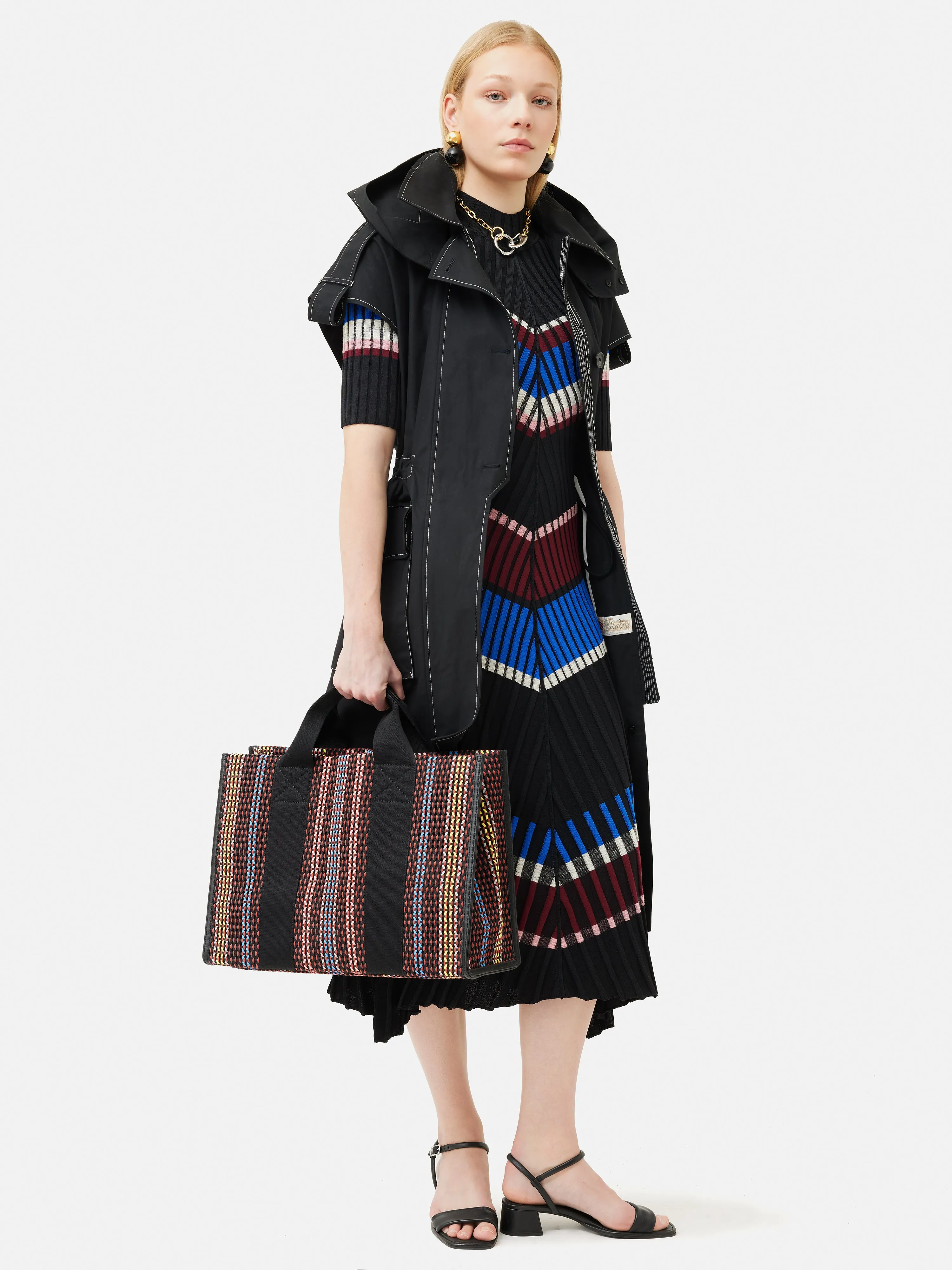 Collagerie Sleeveless Parka | Black sold by Jigsaw product image thumbnail 4