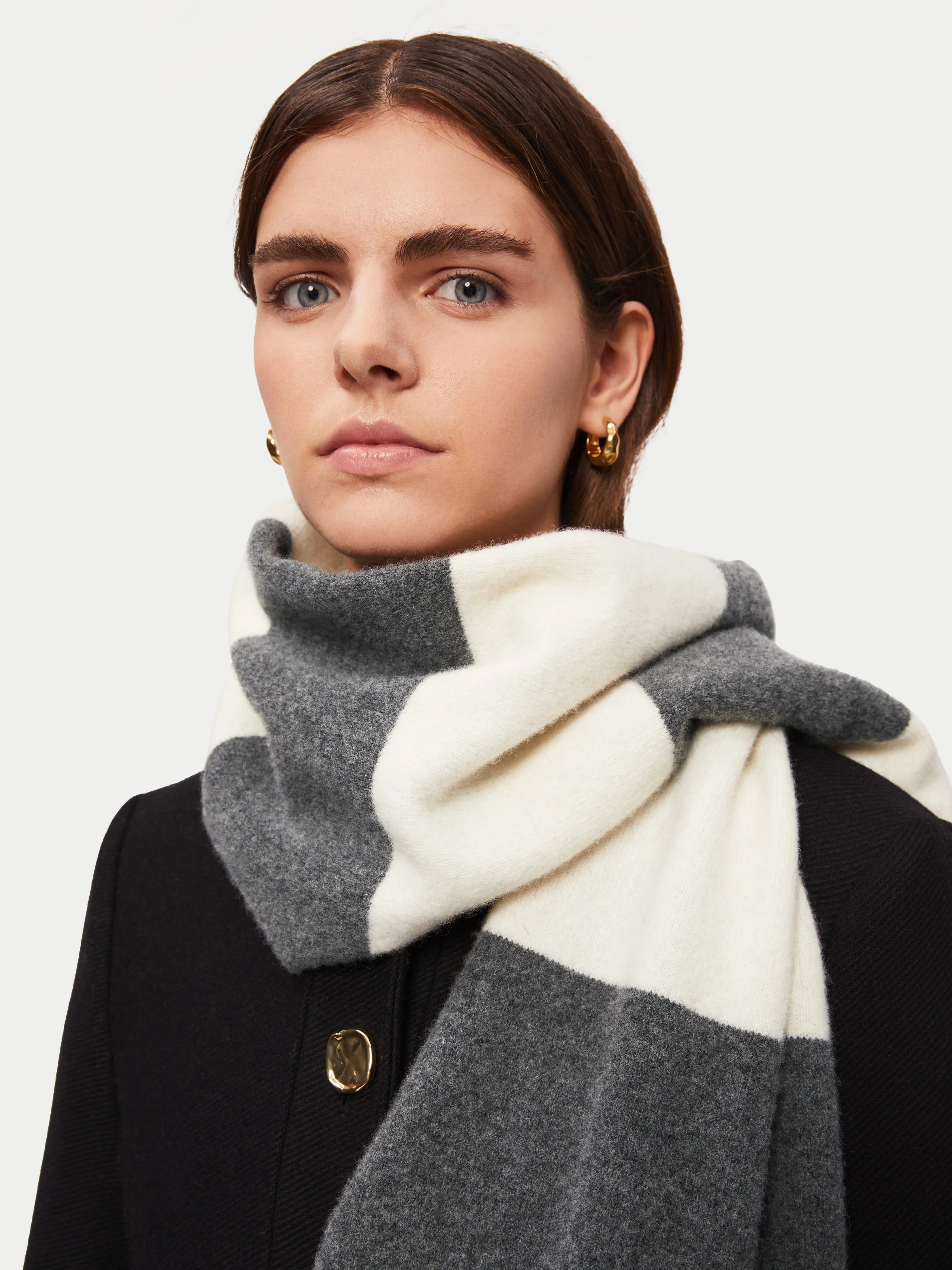 Felted Lambswool Stripe Scarf | Grey sold by Jigsaw product image thumbnail 5
