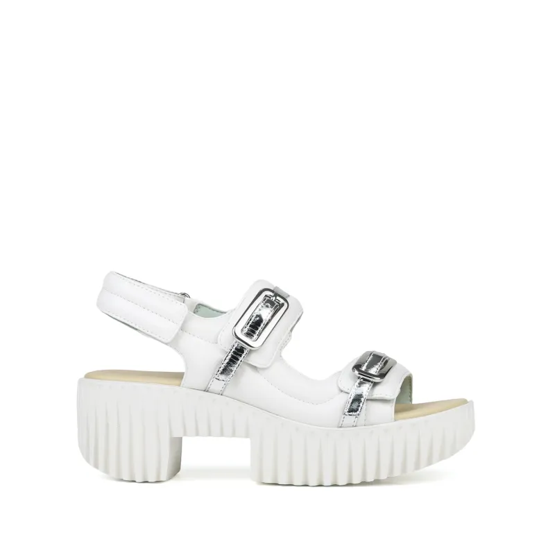 PLIA KIKO WHITE made by 4CCCCEES