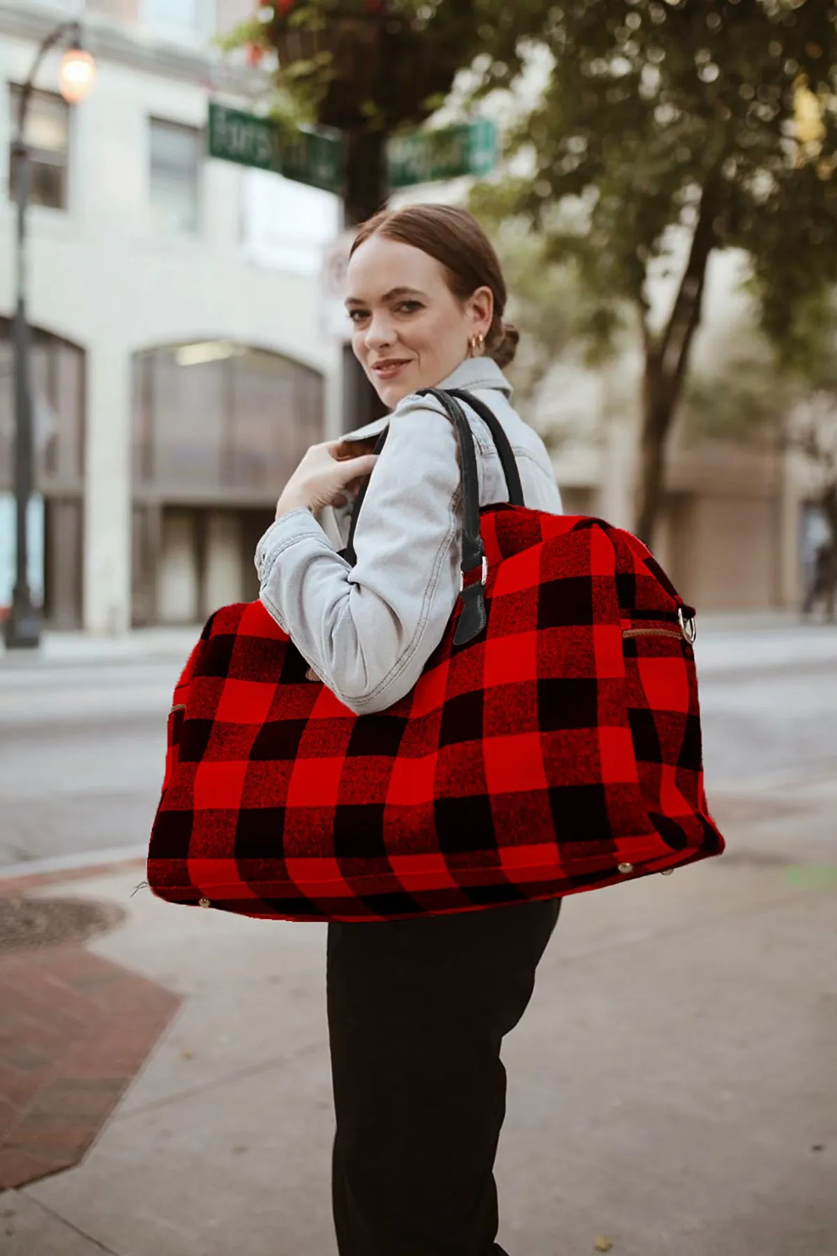 Florence Vegan Weekender sold by Jen & Co. product image thumbnail 5