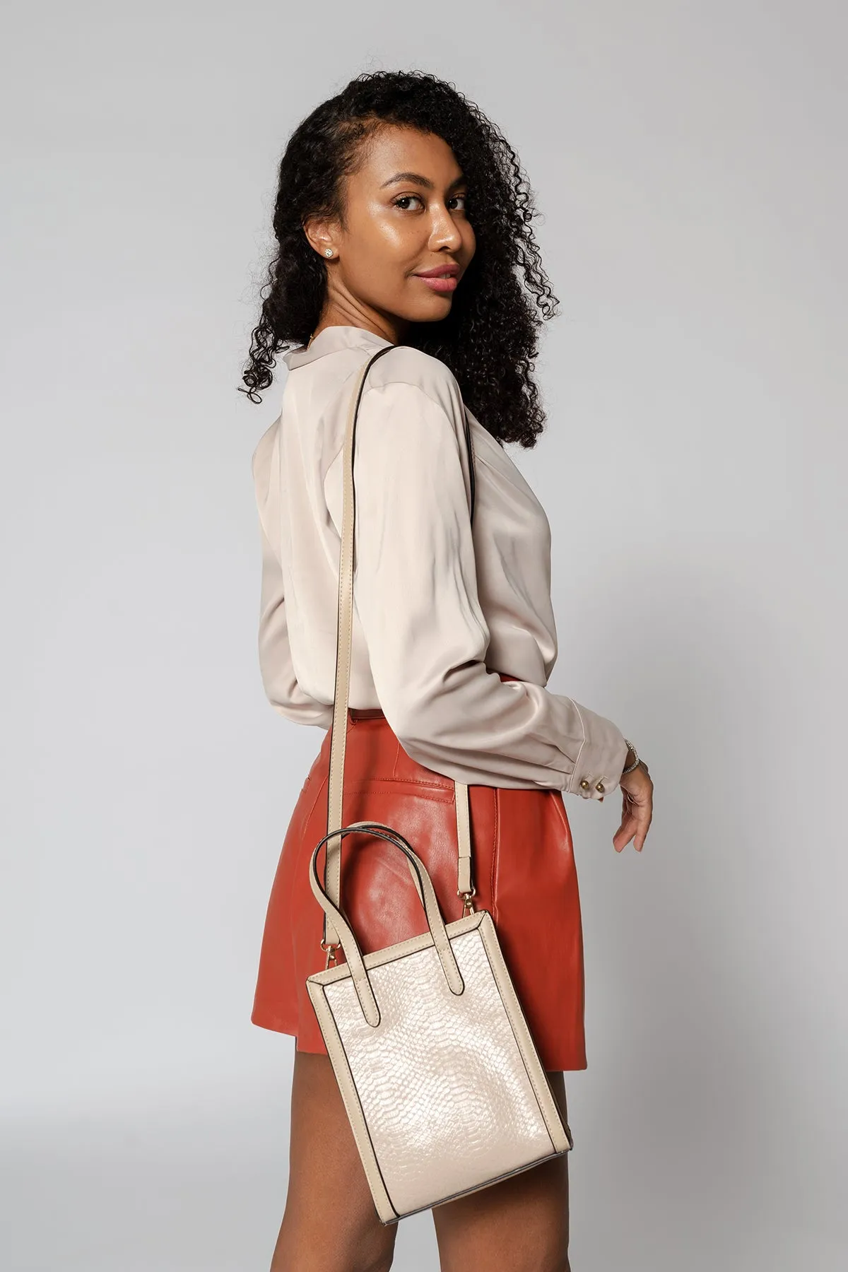 Emmie Vegan Snake Rectangular Satchel sold by Jen & Co. product image thumbnail 5