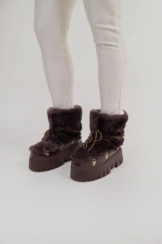 Lug Tread Shearling Snow Boots - Short Chocolate sold by My Sunday Ski