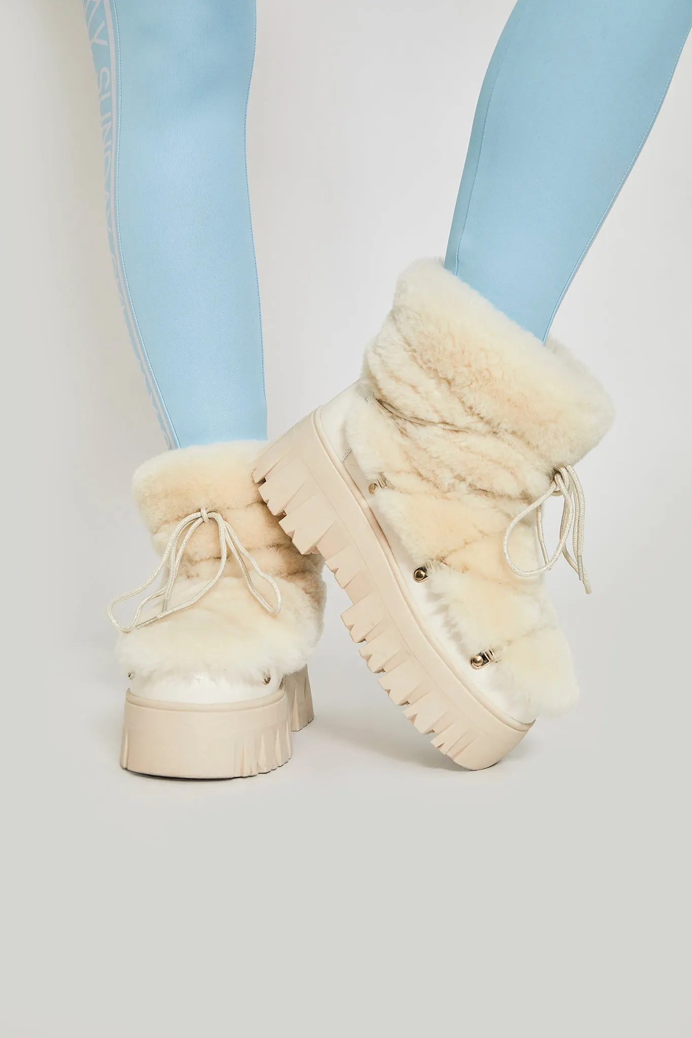 Lug Tread Shearling Snow Boots - Short Cream sold by My Sunday Ski