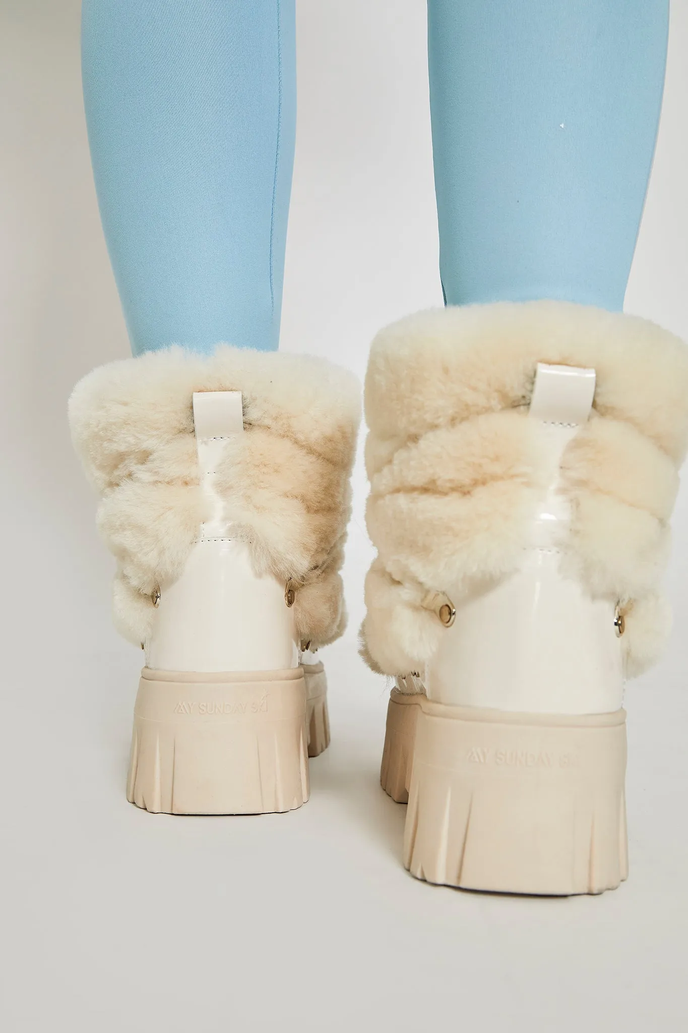 Lug Tread Shearling Snow Boots - Short Cream sold by My Sunday Ski product image thumbnail 4
